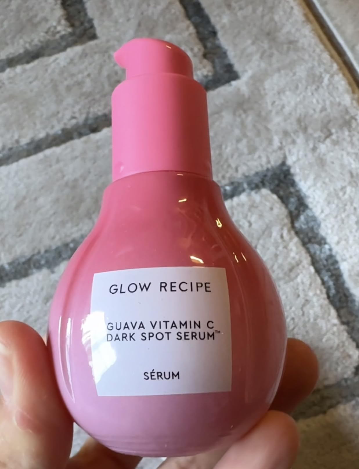 Glow Recipe Guava Vitamin C Serum for Sensitive Skin - Moisturizing, Brightening & Vegan Korean Skin Care Face Serum for Dark Spots, Even Tone & Redness - Tranexamic, Ferulic Acid & Vitamin E (30ml) - Customer Photo 1