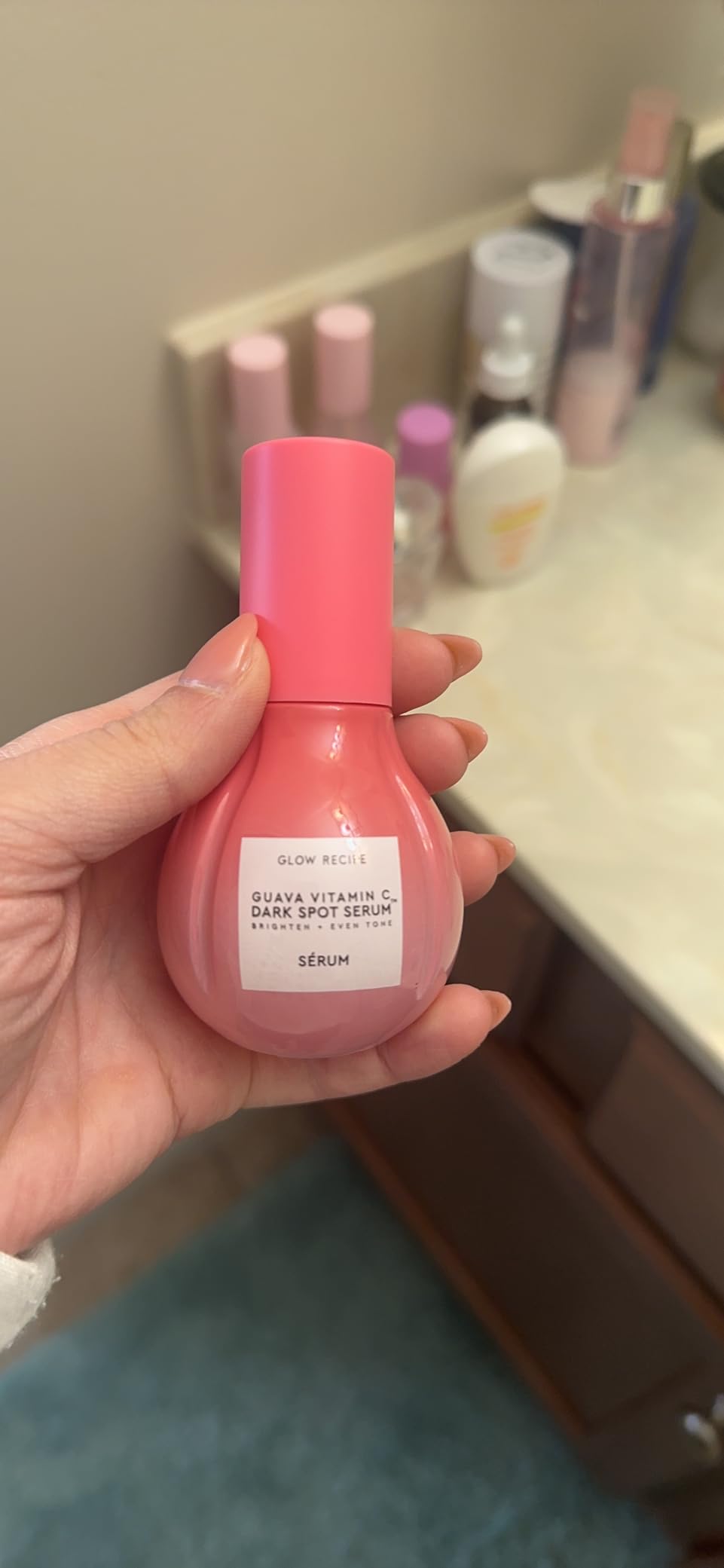 Glow Recipe Guava Vitamin C Serum for Sensitive Skin - Moisturizing, Brightening & Vegan Korean Skin Care Face Serum for Dark Spots, Even Tone & Redness - Tranexamic, Ferulic Acid & Vitamin E (30ml) - Customer Photo 2