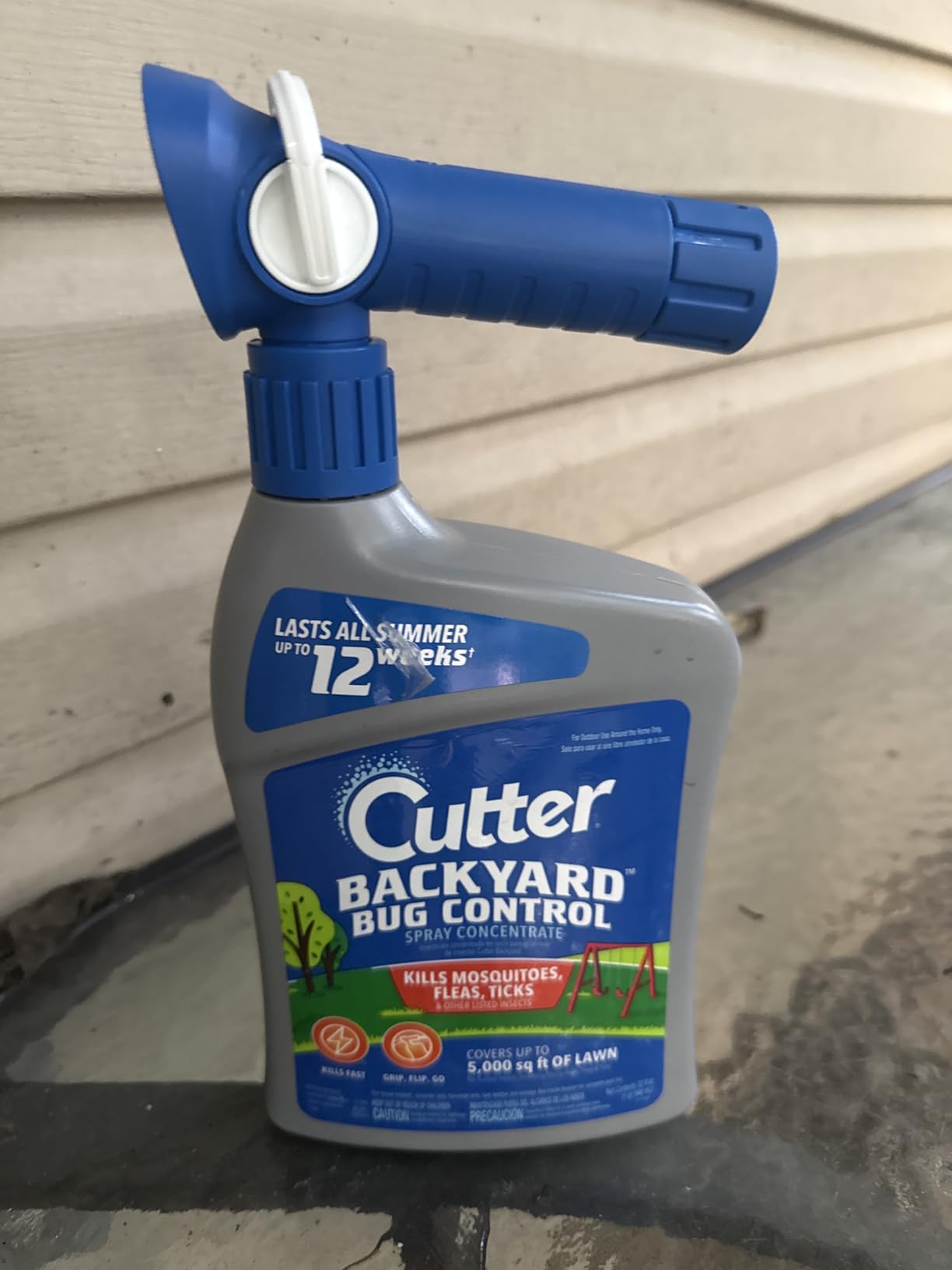 Cutter Backyard Bug Control Spray Concentrate (2 Pack), Kills Mosquitoes, Fleas & Listed Ants, 32 fl Ounce - Customer Photo 1
