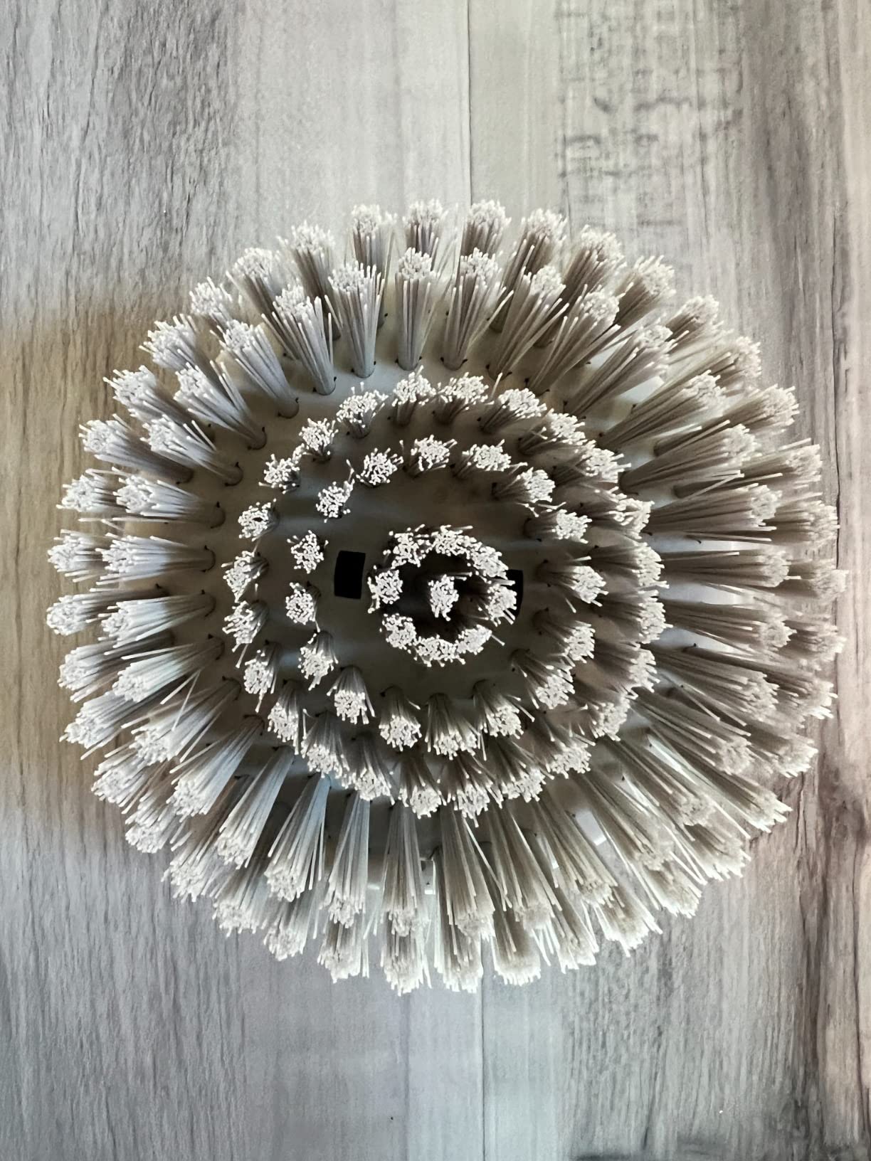 iDOO Electric Spin Scrubber, Scrub Brush Shower Scrubber with Long Handle for Cleaning, Cordless Power Cleaner Brush with 4 Heads for Bathroom, Bathtub,Tub, Toilet, Tile, Cepillo para Limpiar Baños - Customer Photo 2