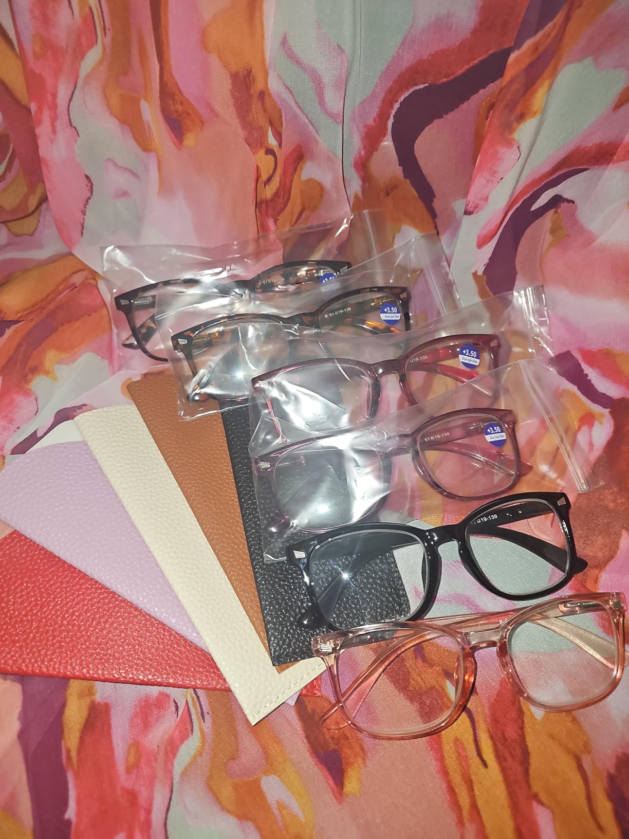 CCVOO Reading Glasses for Women, Eyeglasses, Blue Light Readers for Women, Computer Eye Glasses, Cheaters - Customer Photo 1