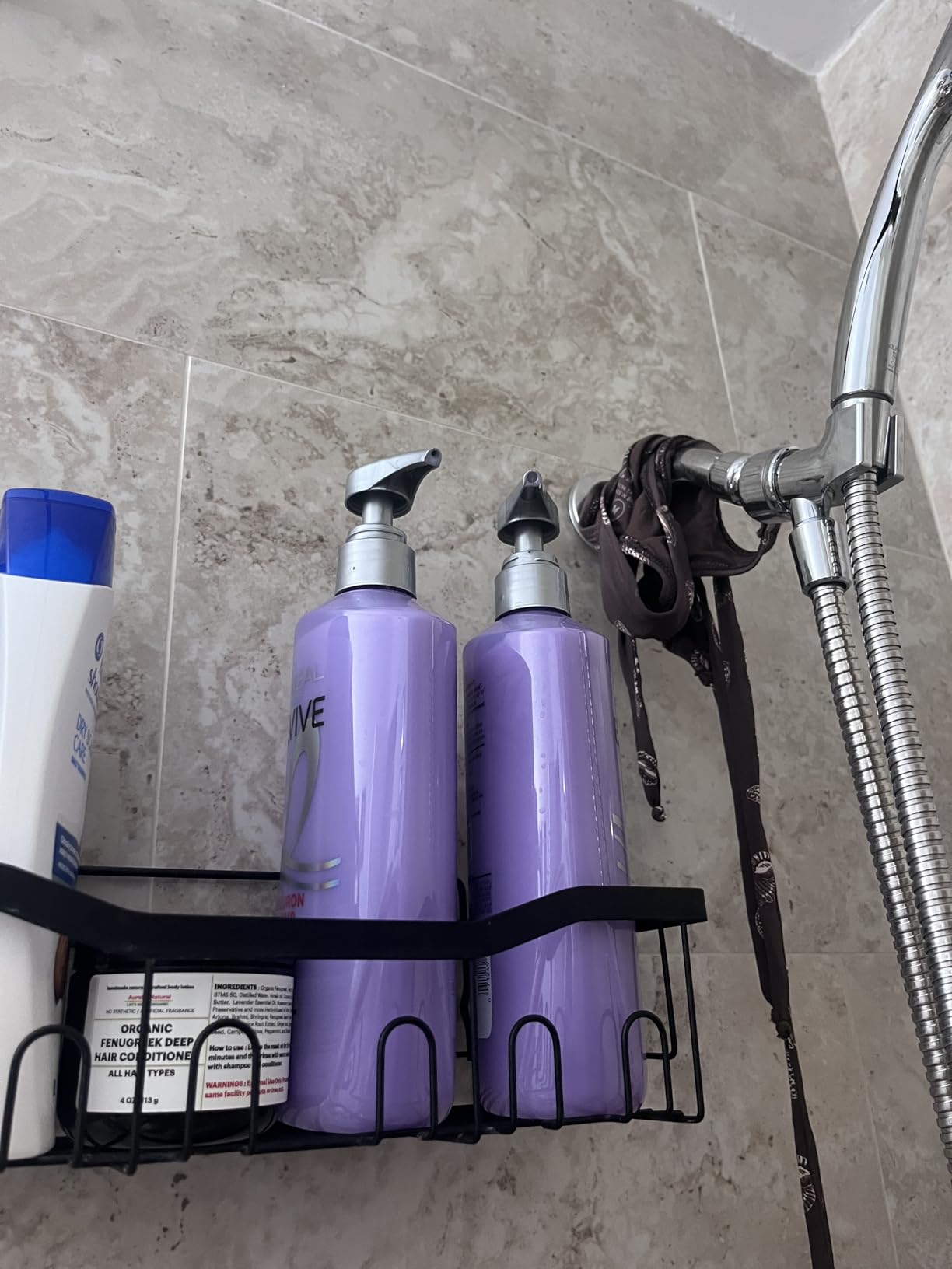 L'Oreal Paris Elvive Hyaluron Plump Shampoo and Conditioner Set for Dehydrated, Dry Hair with Hyaluronic Acid Care Complex, 1 Kit (2 Products) - Customer Photo 1