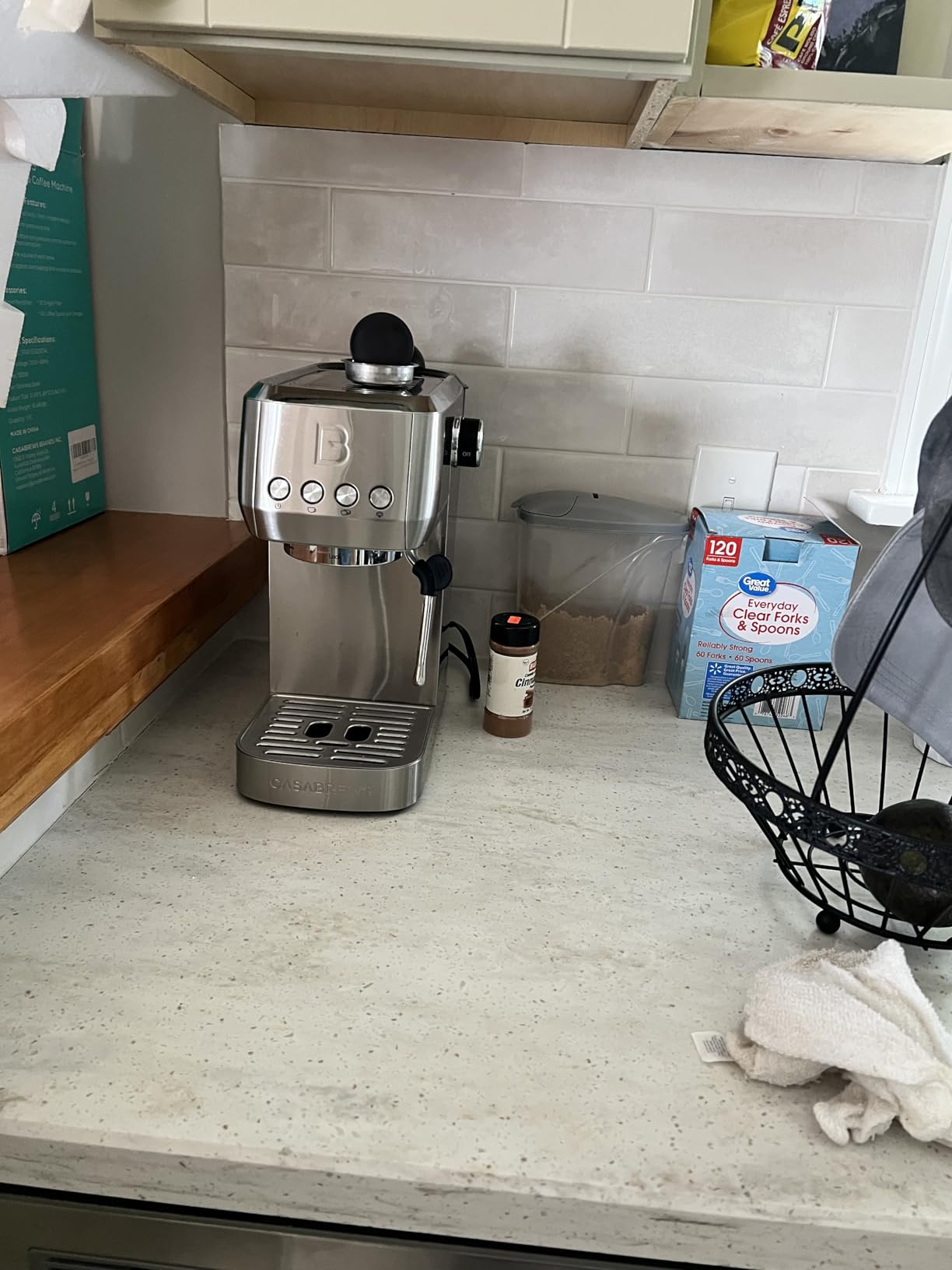 CASABREWS 3700 Essential Espresso Machine 20 Bar, Stainless Steel Cappuccino & Latte Machine with Steam Frother for Home, 43.9oz Water Tank, Silver - Customer Photo 2