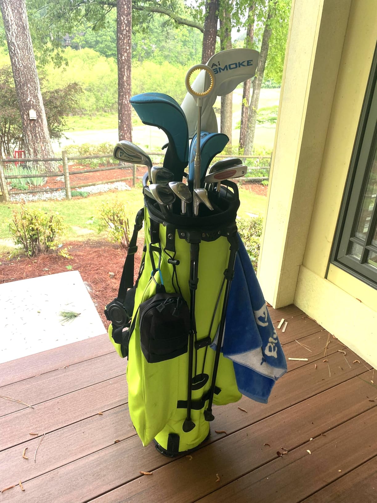 KVV Lightweight Golf Stand Bag with 7 Way Full-Length Dividers, 5 Zippered Pockets, Automatically Adjustable Dual Straps，Elegant Design - Customer Photo 4