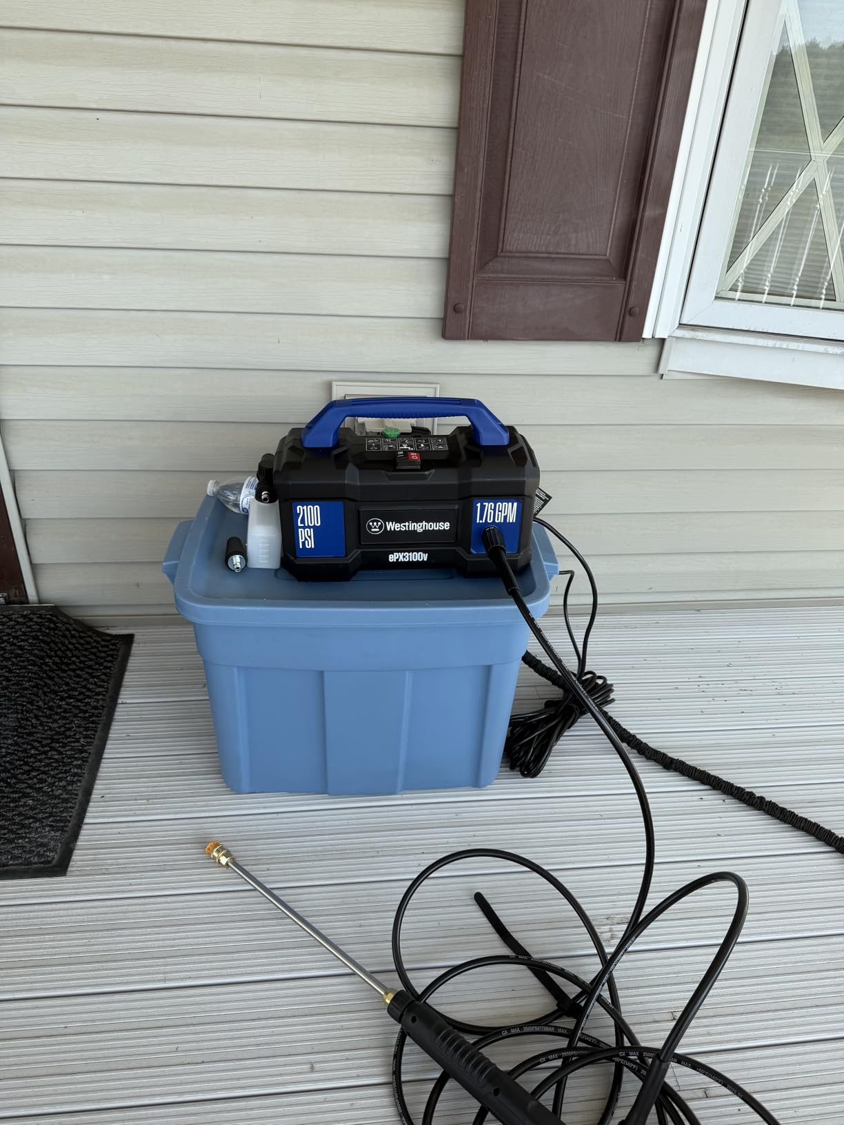 Westinghouse ePX3100v Electric Pressure Washer, 2100 Max PSI 1.76 Max GPM, Built-in Carry Handle, Detachable Foam Cannon, Pro-Style Steel Wand, 3-Nozzle Set, for Cars/Fences/Driveways/Home/Patios - Customer Photo 1