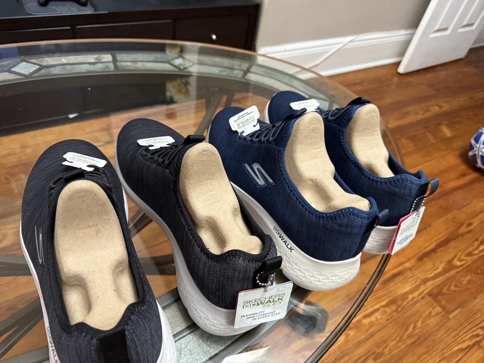 Skechers Men's Gowalk Flex-Athletic Slip-on Casual Walking Shoes with Air Cooled Foam Sneakers - Customer Photo 2
