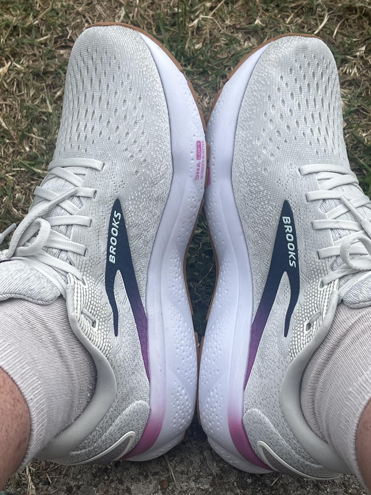 Brooks Women's Ghost 16 Neutral Running Shoe - Customer Photo 1