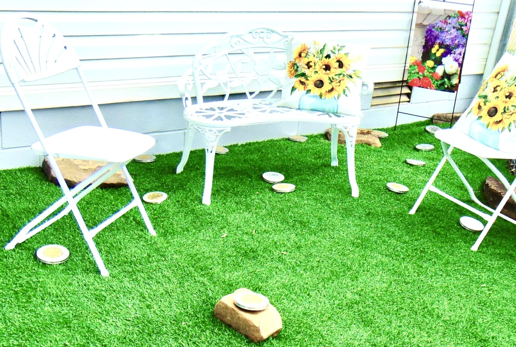 Artificial Grass Outdoor Indoor, 5ft x 10ft Fake Grass Realistic Synthetic Astro Turf Rug with Drainage Holes for Patio Balcony Garden Lawn Landscape Decoration Customer Review Artificial Grass Outdoor Indoor, 5ft x 10ft Fake Grass Realistic Synthetic Astro Turf Rug with Drainage Holes for Patio Balcony Garden Lawn Landscape Decoration - Customer Photo 2