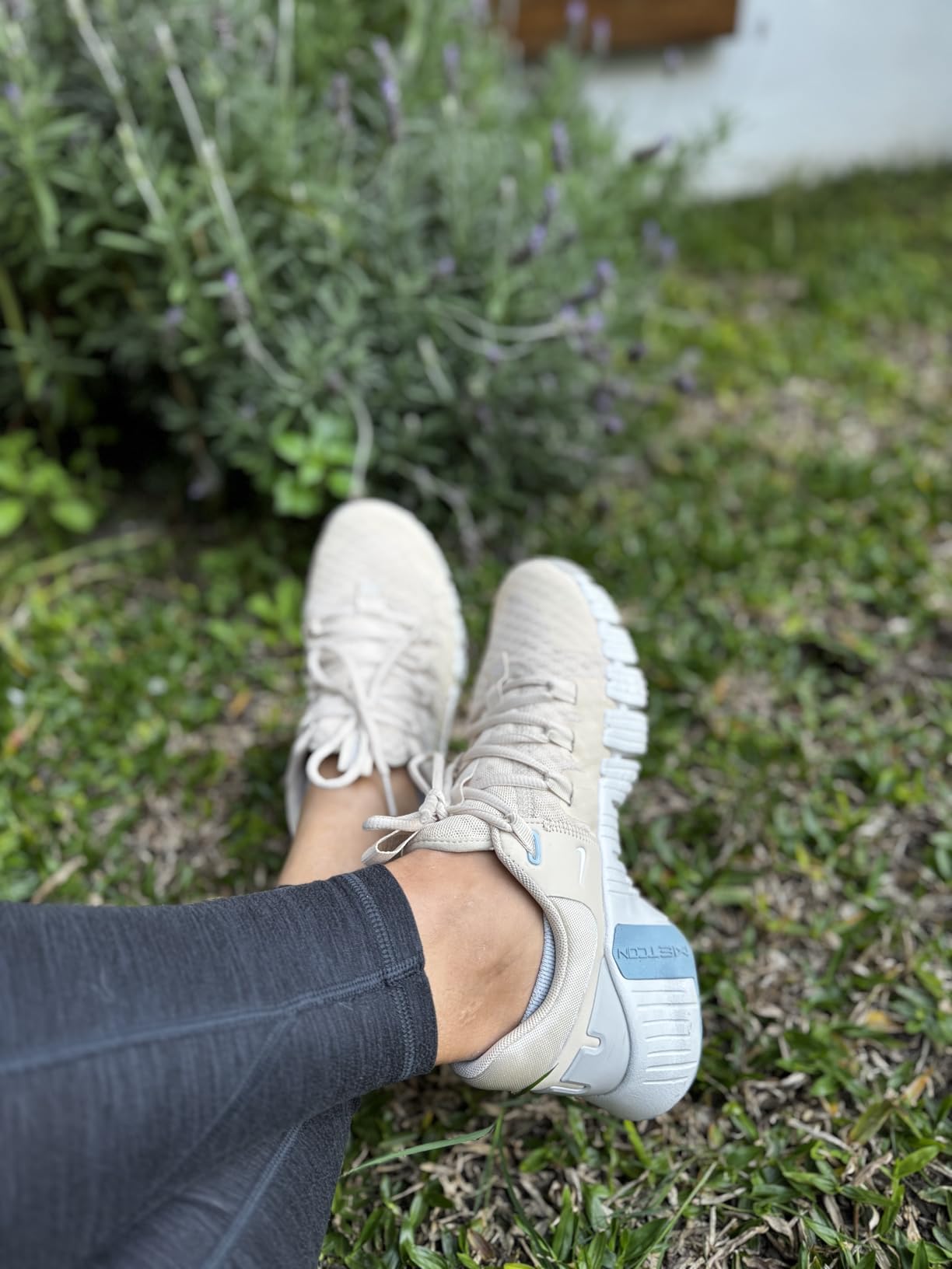 Nike Women's Free Metcon 5 Workout Shoes - Customer Photo 2