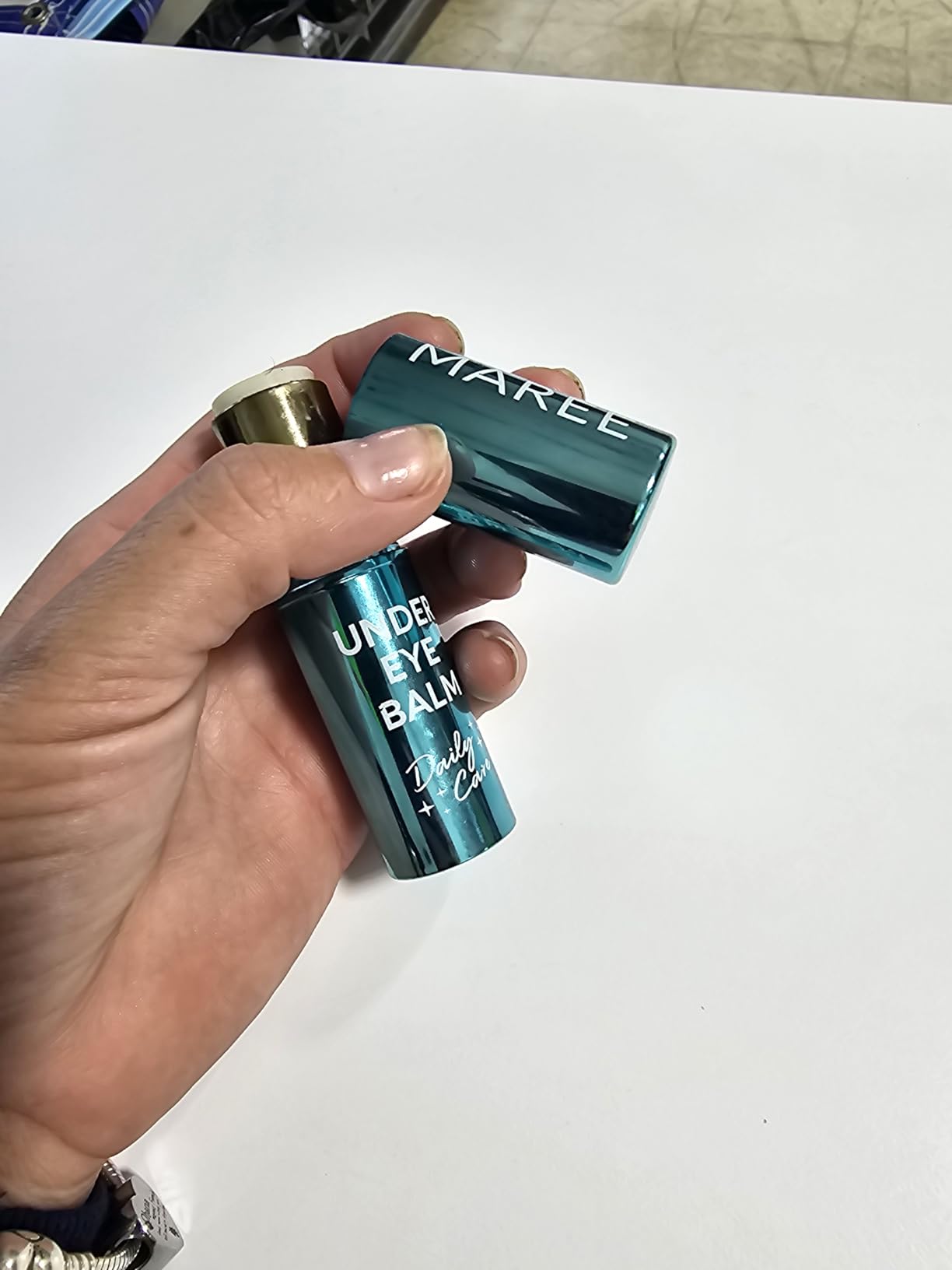 MAREE Under Eye Balm Stick with Retinol & Ceramide Complex - Facial Moisturizer for Dark Circles & Wrinkles - Under Eye Brightener Stick, Anti Wrinkle Hydrating Face Skincare - Customer Photo 1