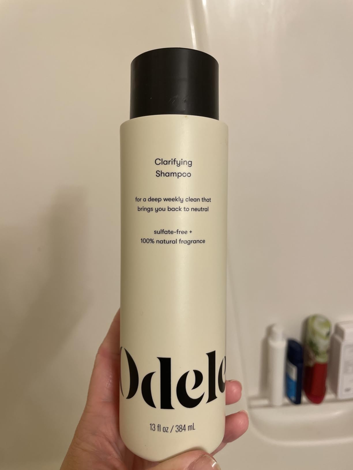 Odele Clarifying Sulfate-Free Shampoo, a Deep Weekly Clean that Removes Buildup for All Hair Types & Textures, 13 Fl Oz Customer Review Odele Clarifying Sulfate-Free Shampoo, a Deep Weekly Clean that Removes Buildup for All Hair Types & Textures, 13 Fl Oz - Customer Photo 2