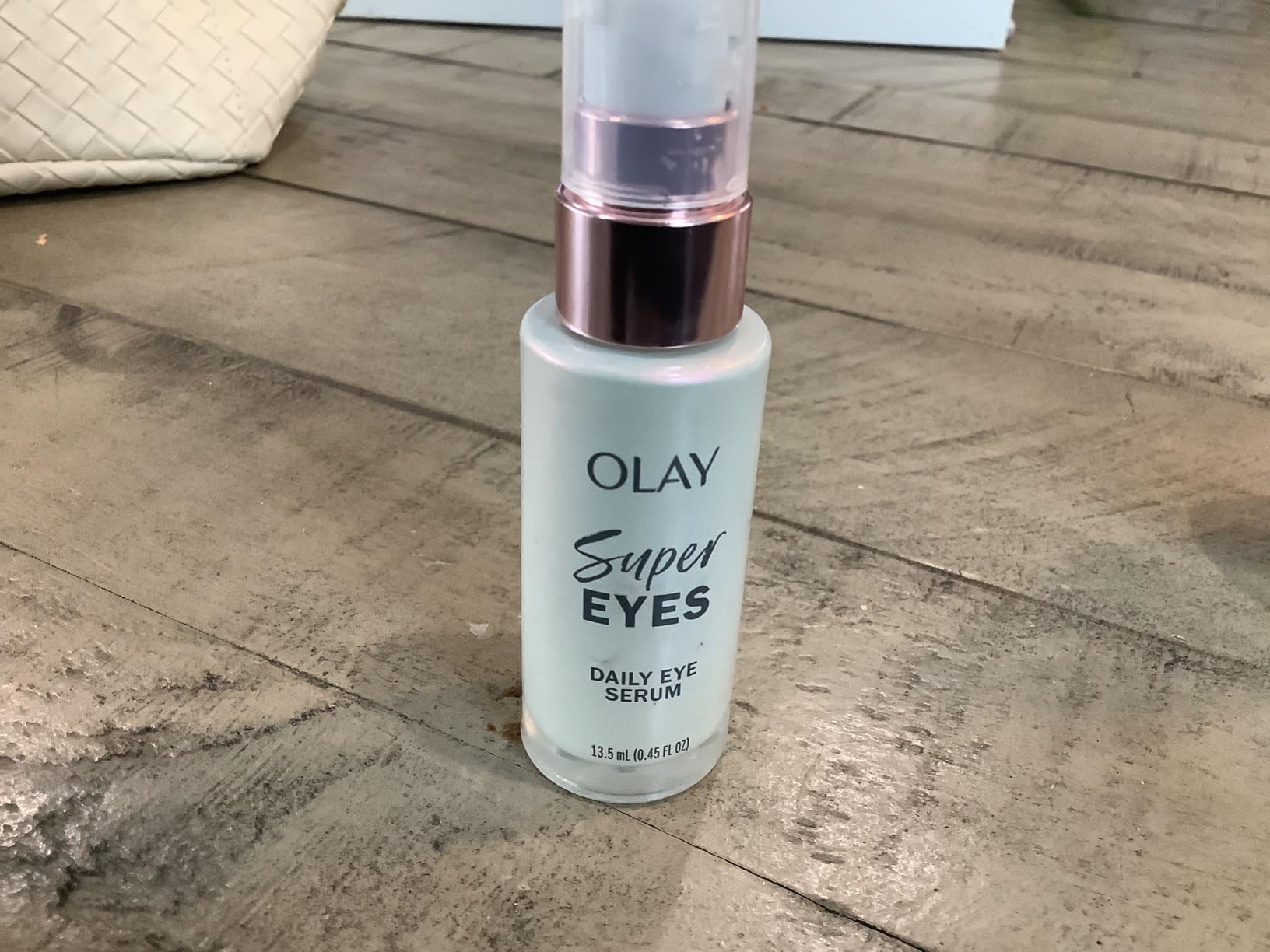 Olay Super Eye Serum - Vitamin C, Caffeine, Niacinamide, Amino Peptide, Aloe Vera - Brightens Dark Circles, Anti-Wrinkle, Anti-Aging, Brightening, Smooths Fine Lines, Firming, Hydrating, 0.45 Oz - Customer Photo 2