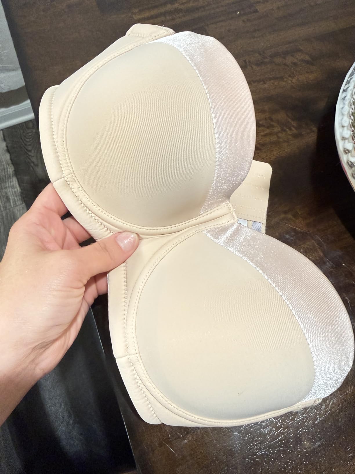 Strapless Bras for Women Big Bust with Clear Straps, No Hurt & Never Move On Party Band Size(34-48) Cup B/C/D/DD/DDD/G Customer Review Strapless Bras for Women Big Bust with Clear Straps, No Hurt & Never Move On Party Band Size(34-48) Cup B/C/D/DD/DDD/G - Customer Photo 1