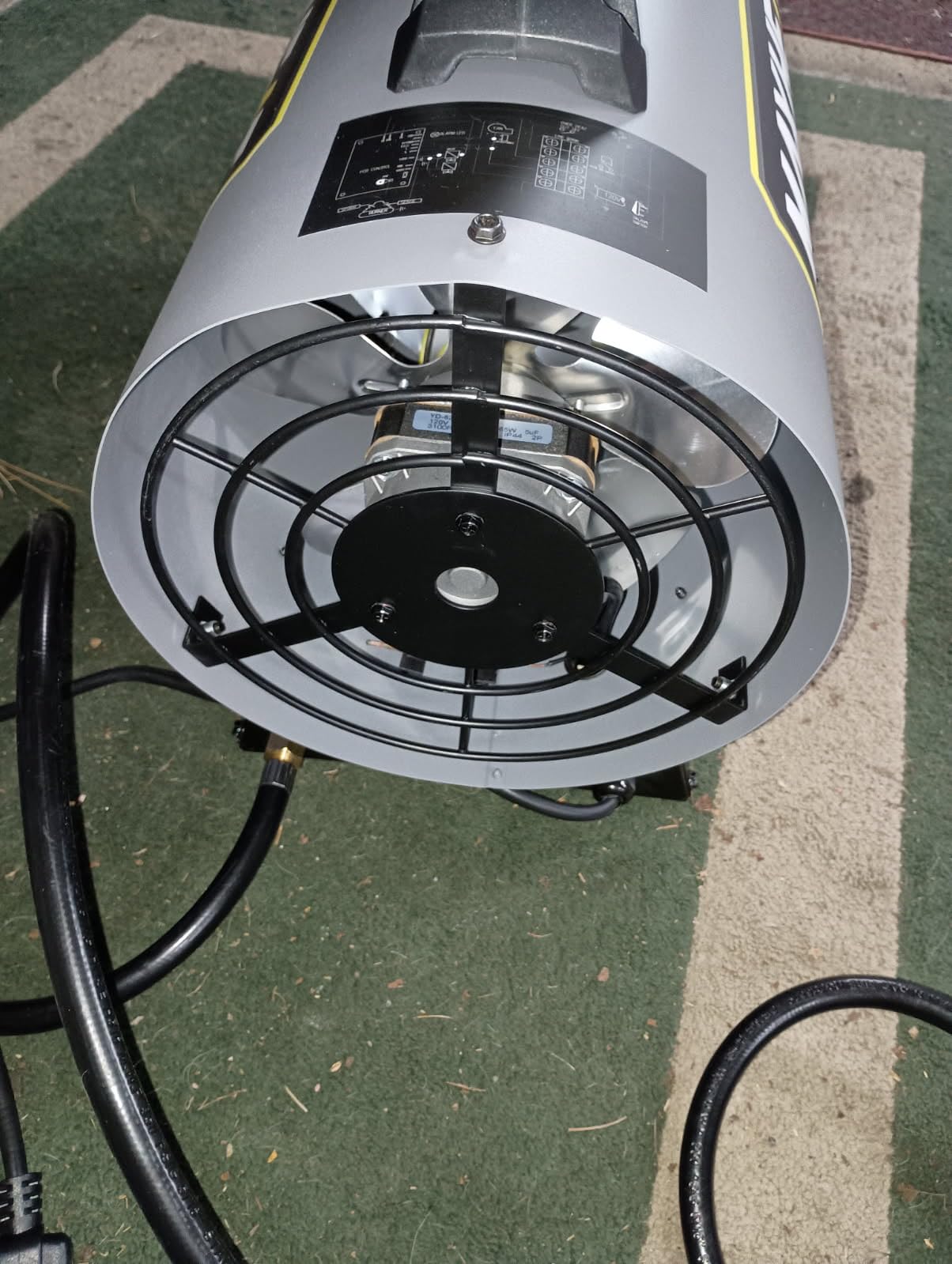 InoKraft Maxheat MH125 125,000 BTU Forced Air Propane Heater, Auto 25-95F On/OFF Control, Portable Garage/Shop Heater for Garages, Job Sites - 10ft Hose - Customer Photo 2