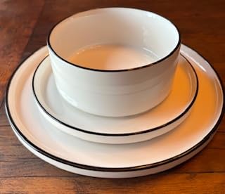Famiware Porcelain Dinnerware Set, 24-Piece Modern Plate and Bowl Set, dish set for 8, Microwave and Dishwasher Safe Tableware, White with Black Trim - Customer Photo 2