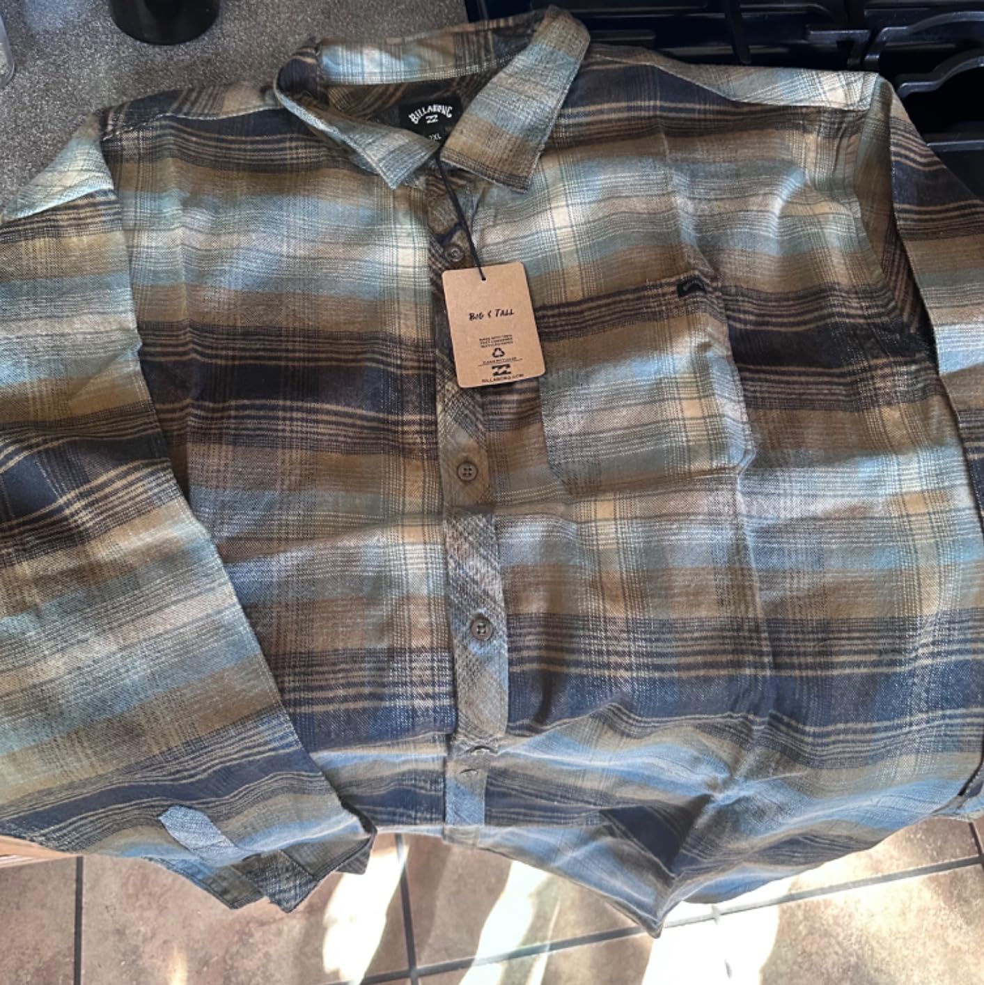 Billabong Plaid Flannel Shirt for Men, Big and Tall Button Down Shirts for Men - Customer Photo 1