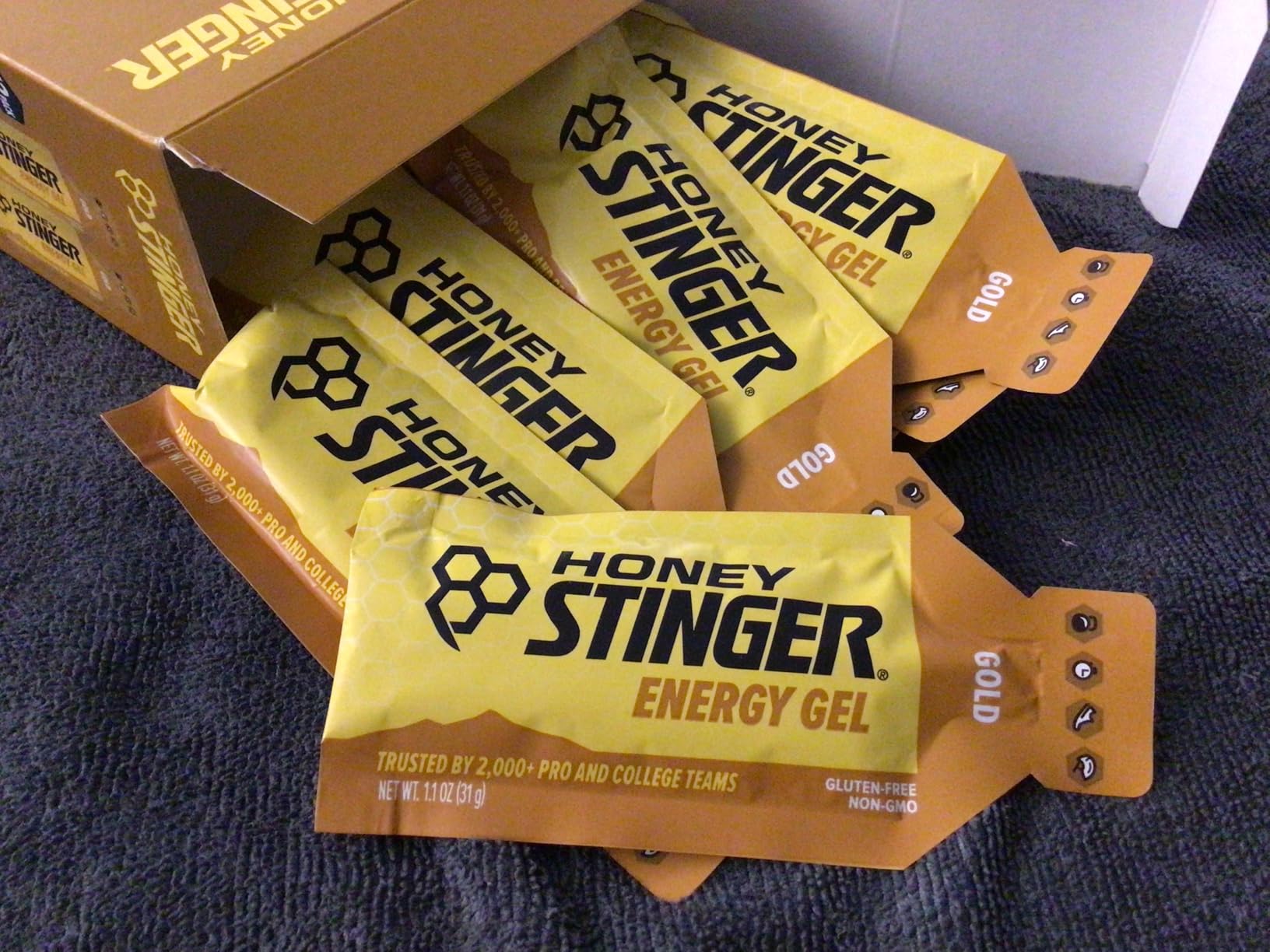 Honey Stinger Gold Energy Gel, Gluten Free & Caffeine Free, for Exercise, Running and Performance, Sports Nutrition for Home & Gym, Pre and Mid Workout, 12 Pack, 13.2 Ounce - Customer Photo 2