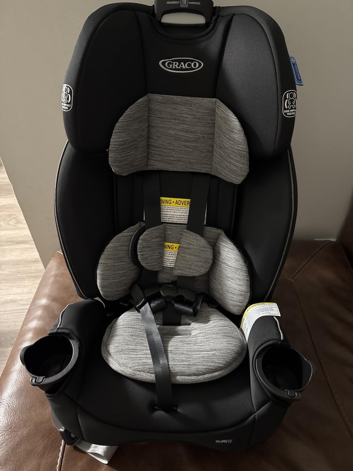 Graco Slimfit 3-in-1 Convertible Car Seat, Ultra-Space-Saving Design, Jarret, Suitable for Rear and Forward-Facing, Highback Booster Seat with 10-Position Headrest Customer Review Graco Slimfit 3-in-1 Convertible Car Seat, Ultra-Space-Saving Design, Jarret, Suitable for Rear and Forward-Facing, Highback Booster Seat with 10-Position Headrest - Customer Photo 2