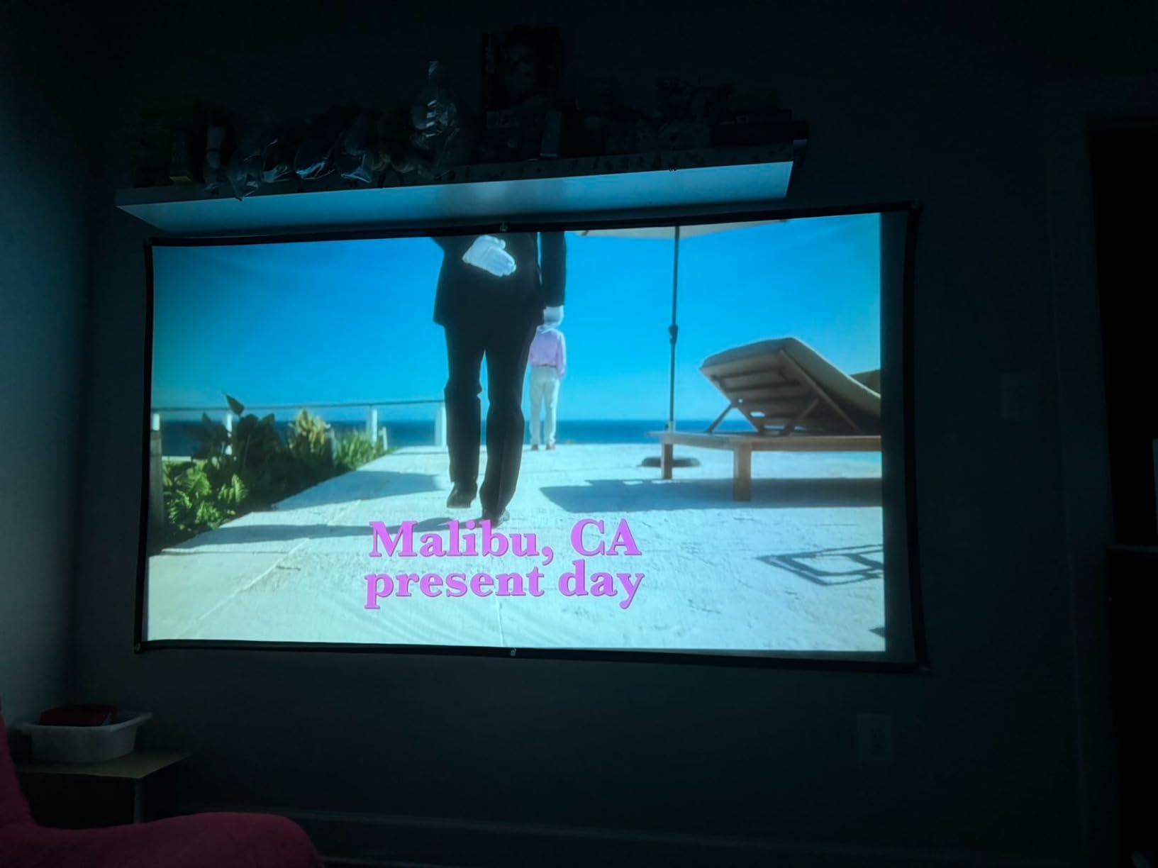 Netflix Licensed 4K Smart Projector, FUDONI Native 1080P Projector with WiFi 6 and Bluetooth, Built-in Apps, Auto Keystone & ELectric Focus, Compatible with Phone/Laptop/TV Stick, Indoor/Outdoor Use - Customer Photo 2