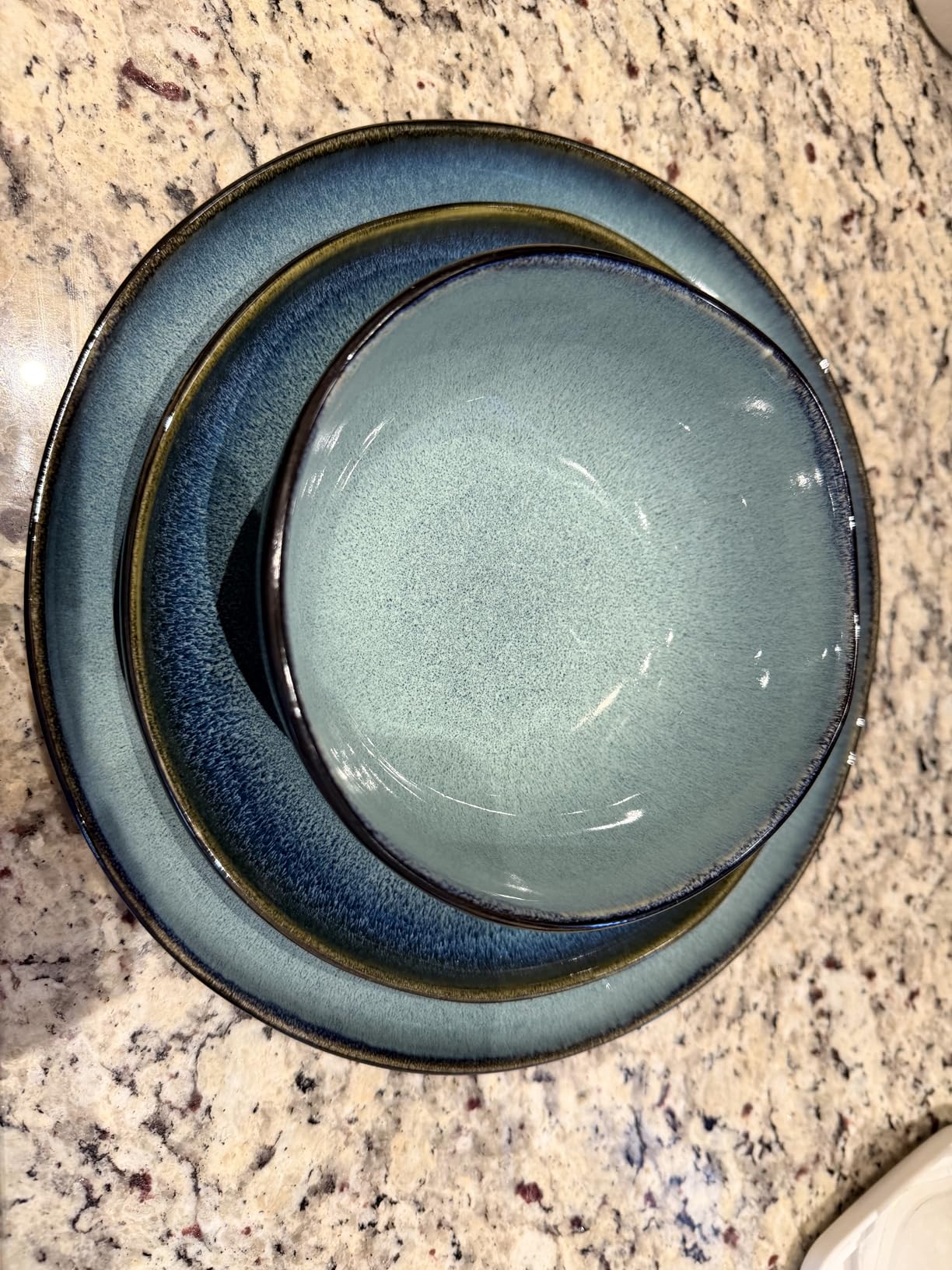 Stoneware Dinnerware Sets, Ceramic Plates and Bowls Set, Microwave & Dishwasher Safe Kitchen Dishes, Modern Dinner Salad Plates | Cereal Bowls, Dishware Sets Service for 4 Sage Green - Customer Photo 1