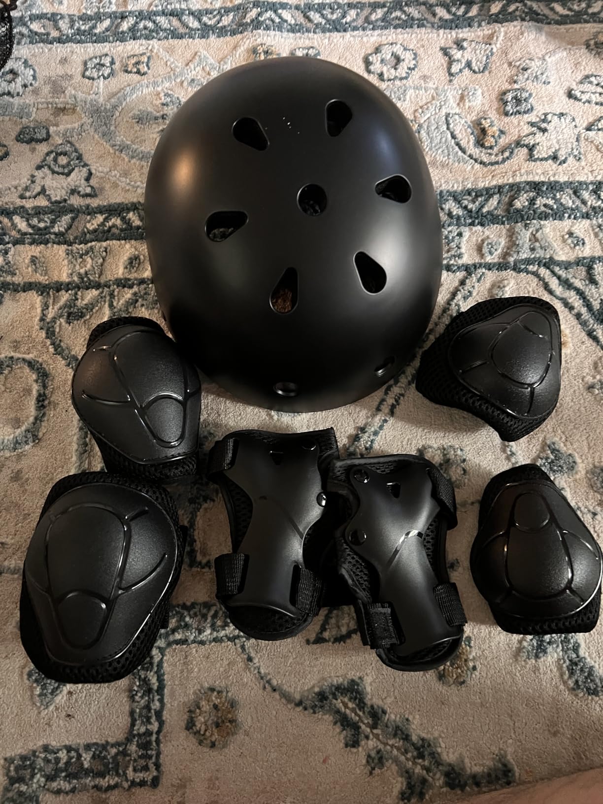 Kids Bike Helmet Set, Adjustable Helmet for Ages 2-3-5-8-14 Year Boys Girls, Toddler Pad Set with Knee and Elbow Pads for Bike, Roller, Skating, Scooter, Longboard and More Sports, 6 Color - Customer Photo 2