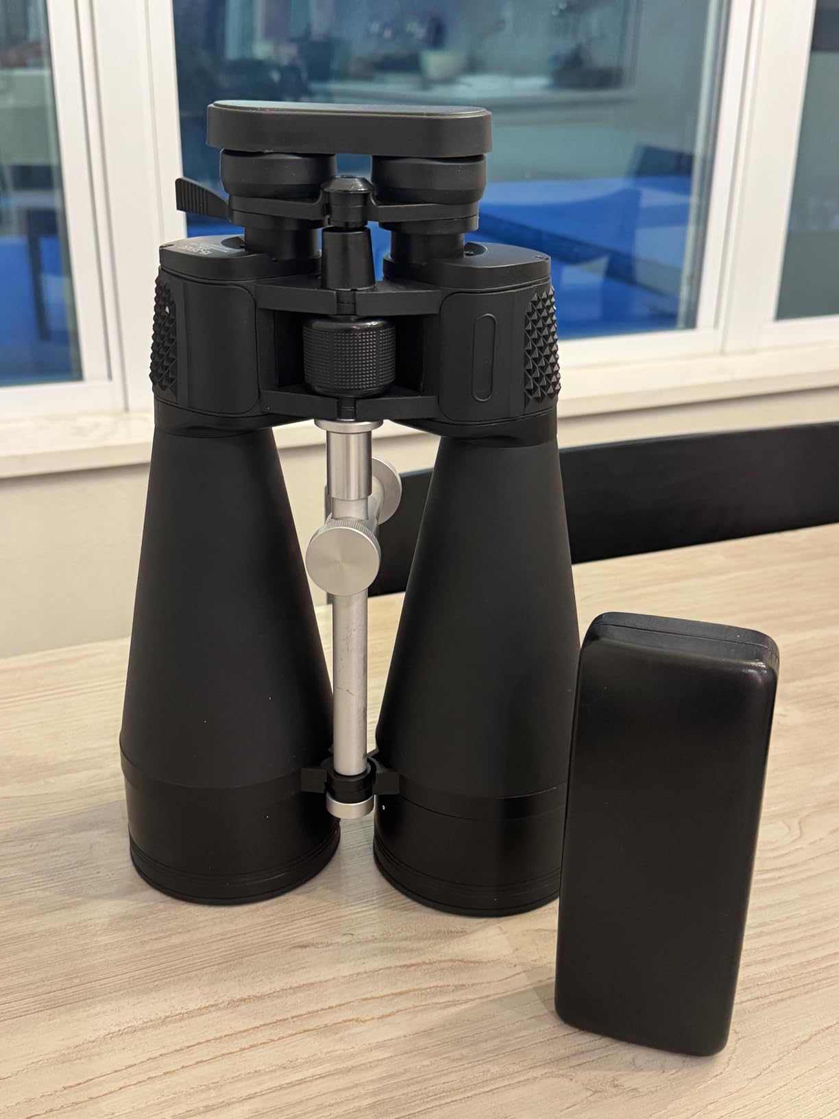 15-35x80 Astronomy Binoculars for Adults, High Powered 35x Zoom HD for Stargazing & Bird Watching, Waterproof Binocular with Tripod Adapter, Ideal Essentials for Cruise Ship, Travel, Camping, Hunting - Customer Photo 2