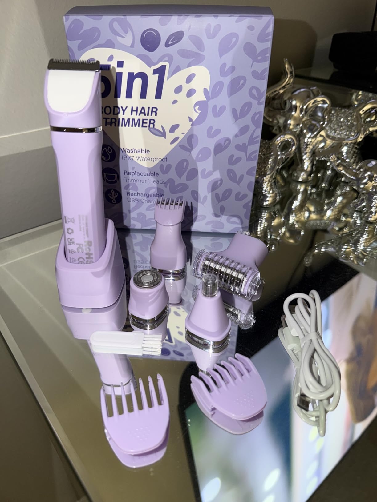 5-in-1 Bikini Trimmer for Women, IPX7 Waterproof Electric Razors Shaver, Cordless Body Hair Trimmer, Facial & Pubic Hair Removal, Ceramic Blade (White) Customer Review 5-in-1 Bikini Trimmer for Women, IPX7 Waterproof Electric Razors Shaver, Cordless Body Hair Trimmer, Facial & Pubic Hair Removal, Ceramic Blade (White) - Customer Photo 2