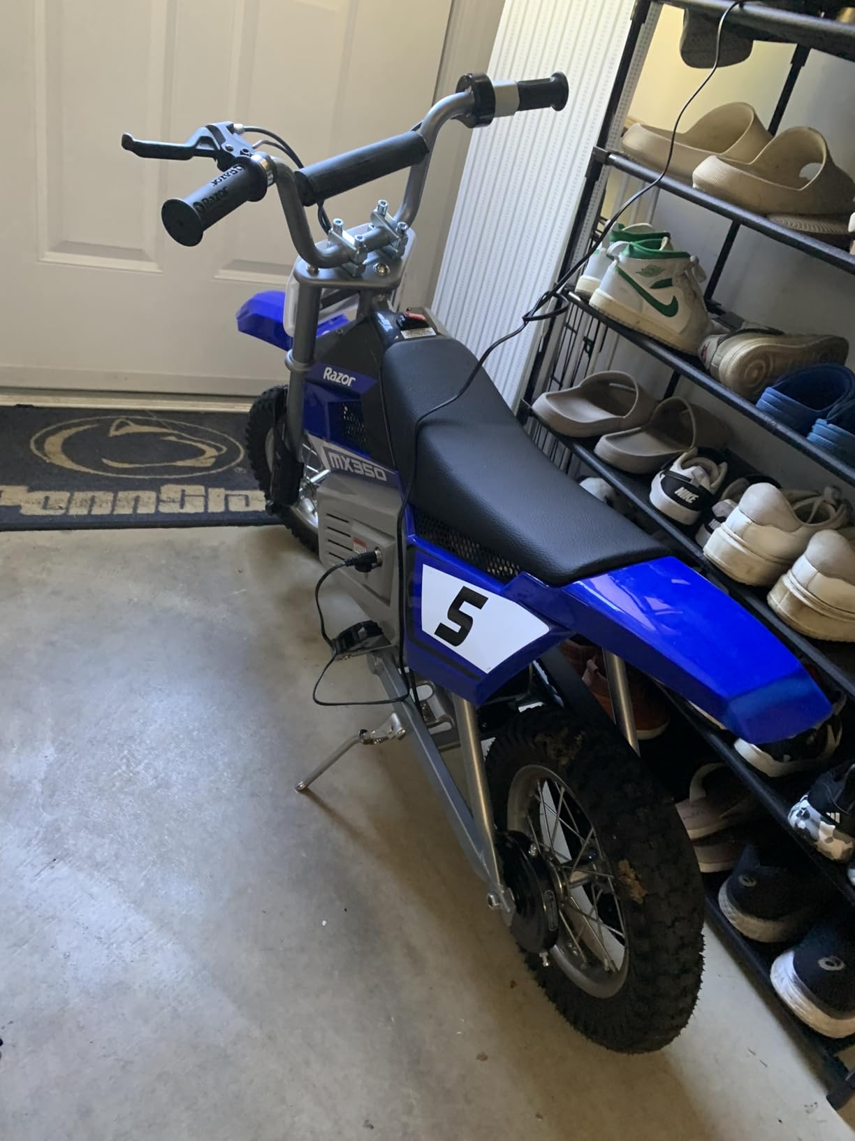 Razor MX350 Dirt Rocket Electric Motocross Bike, Blue, 10-12 inches Customer Review Razor MX350 Dirt Rocket Electric Motocross Bike, Blue, 10-12 inches - Customer Photo 2