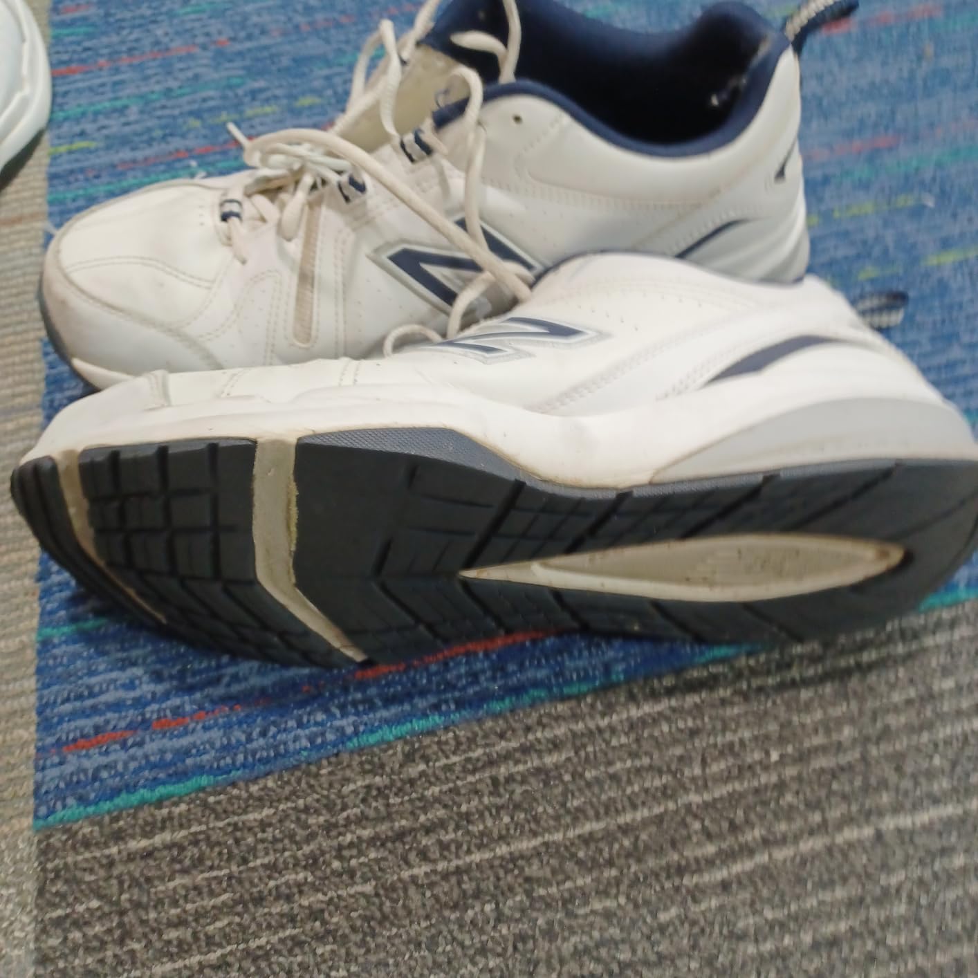Men's 608 V5 Casual Comfort Cross Trainer customer photo 1