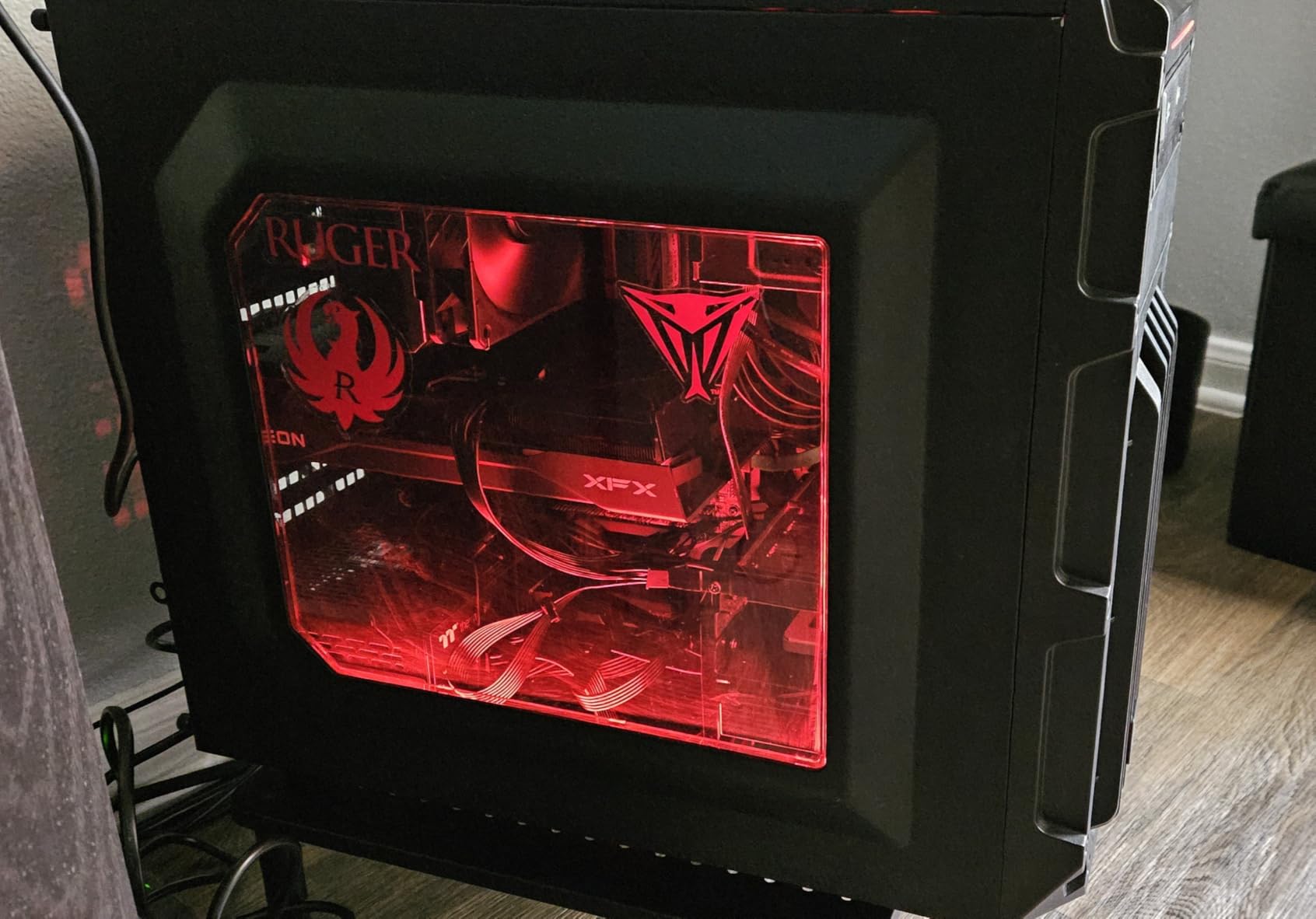 Cooler Master Hyper 212 Pro aRGB CPU Cooler, SickleFlow Edge 120 PWM Fan, Composite 4 Copper Heat Pipes, 152mm Tall, Sleek Top Cover, AMD Ryzen AM5|AM4, Intel LGA 1851|1700 Brackets - Customer Photo 1