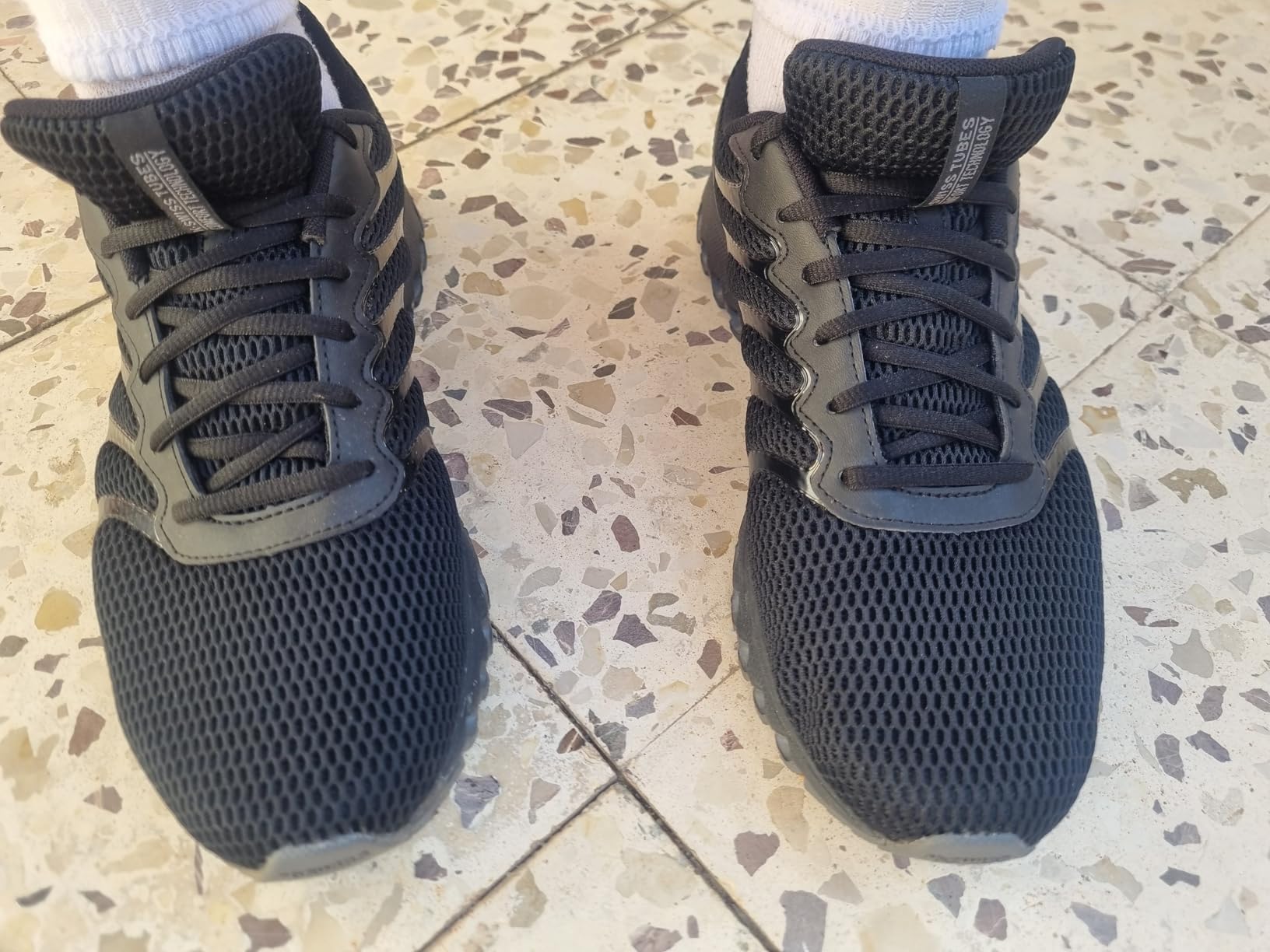 K-Swiss Men's Tubes 200 Training Shoe, Black/Charcoal, 10.5 M Customer Review K-Swiss Men's Tubes 200 Training Shoe, Black/Charcoal, 10.5 M - Customer Photo 1