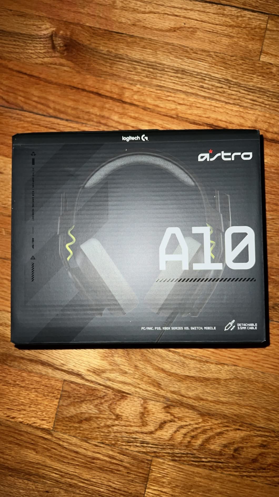Logitech G Astro A10 Gen 2 Cross-Platform Wired Gaming Headset for PlayStation 5/4, Xbox S|X, Nintendo Switch, PC: 3.5mm Headphone Jack, 32mm Drivers, Flip-to-Mute Mic, Over-Ear - Grey Customer Review Logitech G Astro A10 Gen 2 Cross-Platform Wired Gaming Headset for PlayStation 5/4, Xbox S|X, Nintendo Switch, PC: 3.5mm Headphone Jack, 32mm Drivers, Flip-to-Mute Mic, Over-Ear - Grey - Customer Photo 1