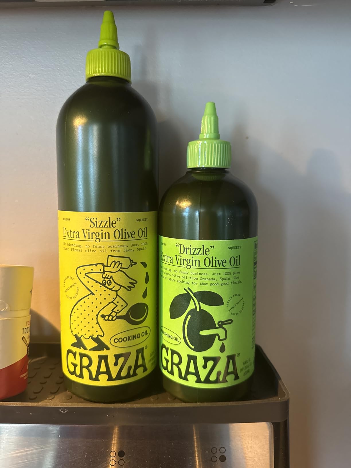 Graza Drizzle Extra Virgin Olive Oil, Finishing Oil - High Polyphenol Early Harvest EVOO Finishing Oil in a Squeeze Bottle - Single Origin Olive Oils from Spain - 16.9 Fl Oz (500ml) - Customer Photo 1