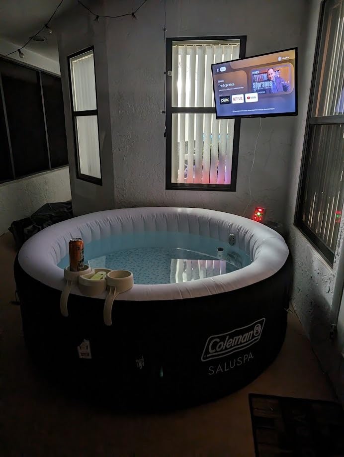 Coleman Miami AirJet Large Round 2 to 4 Person Inflatable Hot Tub Portable Outdoor Spa with 120 AirJets and EnergySense Cover, Black Customer Review Coleman Miami AirJet Large Round 2 to 4 Person Inflatable Hot Tub Portable Outdoor Spa with 120 AirJets and EnergySense Cover, Black - Customer Photo 2
