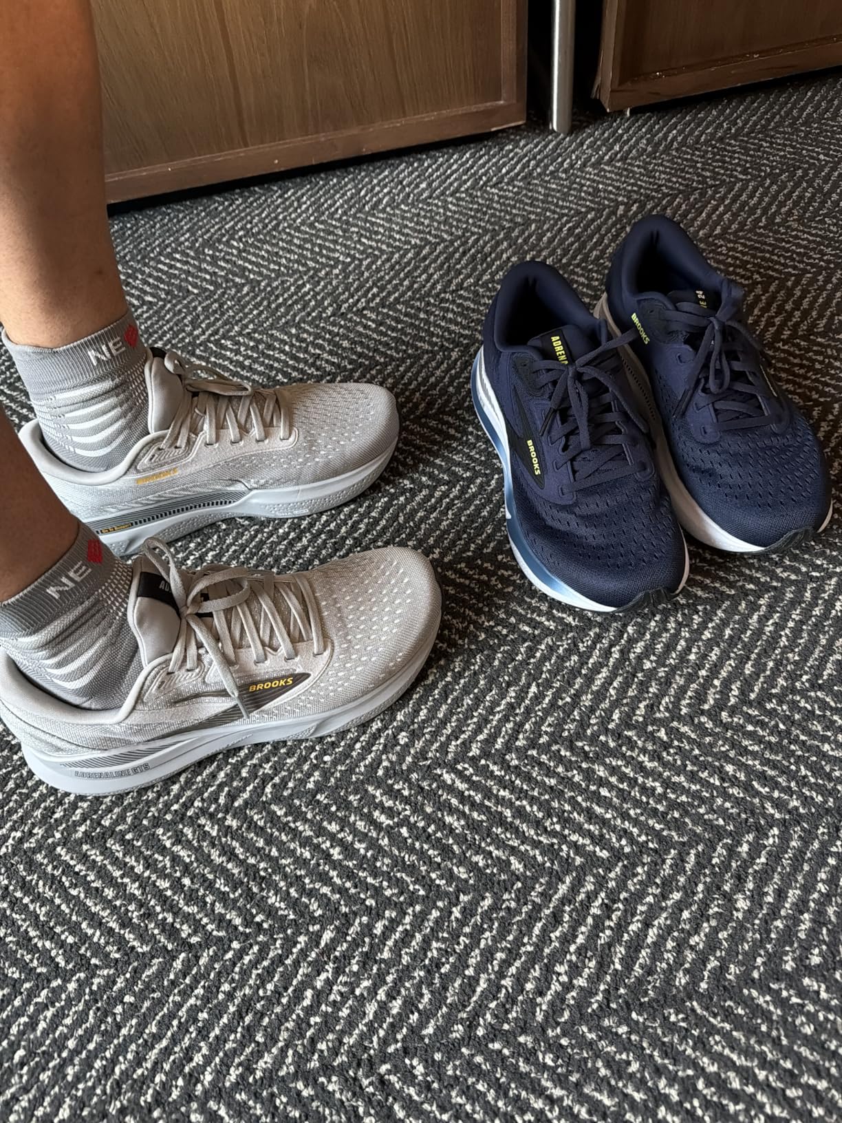 Men's Adrenaline GTS 24 Supportive Running Shoe - Customer Photo 1