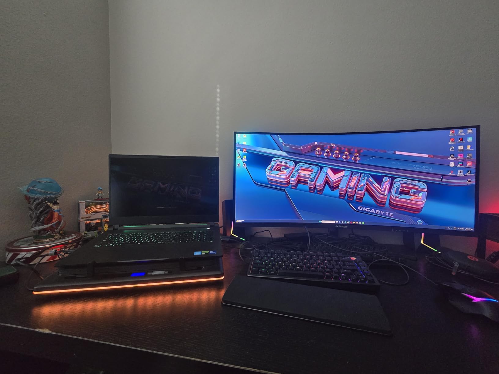 ASUS ROG Azoth Extreme Wireless Mechanical Gaming Keyboard – 75% TKL, ROG NX Snow Linear Switches, PBT Keycaps, Aluminum Chassis, Carbon Fiber, Gasket Mount, Color OLED Screen, PC/Mac Support - Black Customer Review ASUS ROG Azoth Extreme Wireless Mechanical Gaming Keyboard – 75% TKL, ROG NX Snow Linear Switches, PBT Keycaps, Aluminum Chassis, Carbon Fiber, Gasket Mount, Color OLED Screen, PC/Mac Support - Black - Customer Photo 1