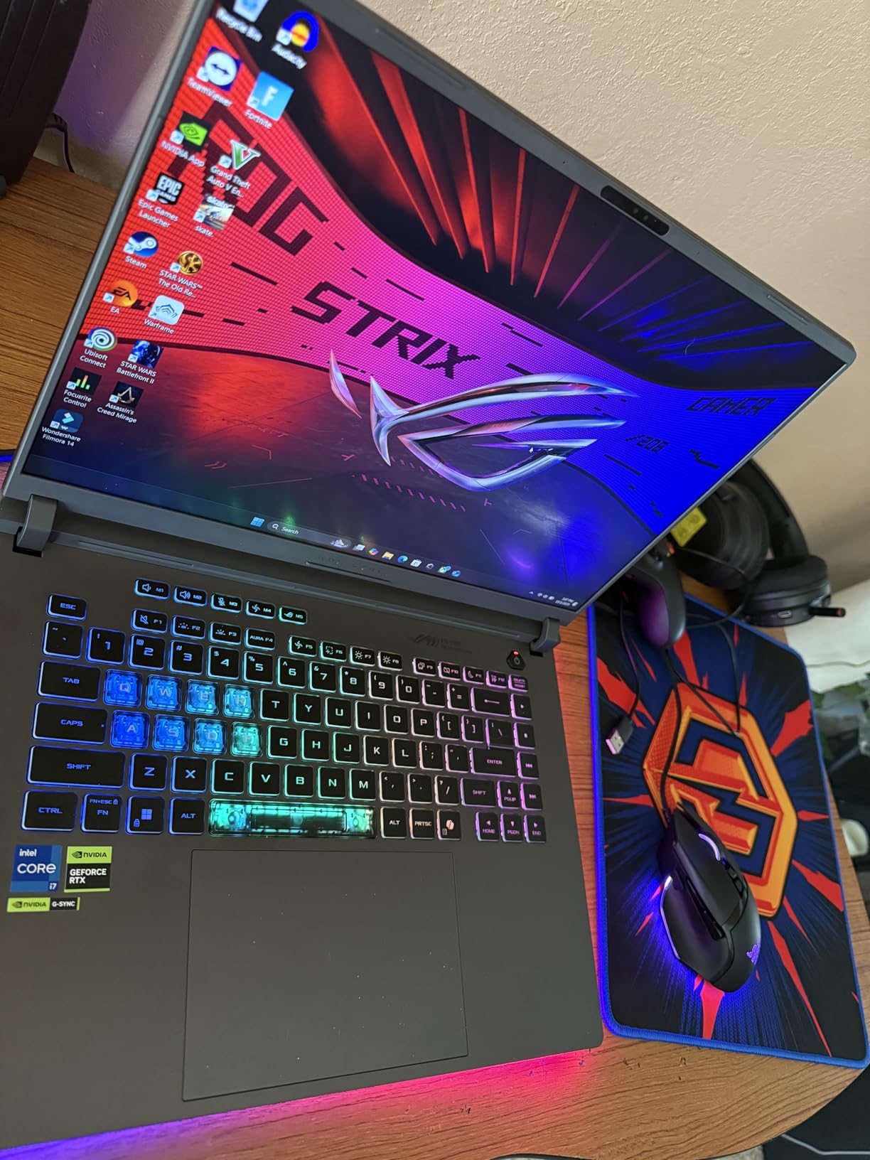 ASUS ROG Strix G16 (2025) Gaming Laptop, 16 ASUS ROG Strix G16 (2025) Gaming Laptop, 16