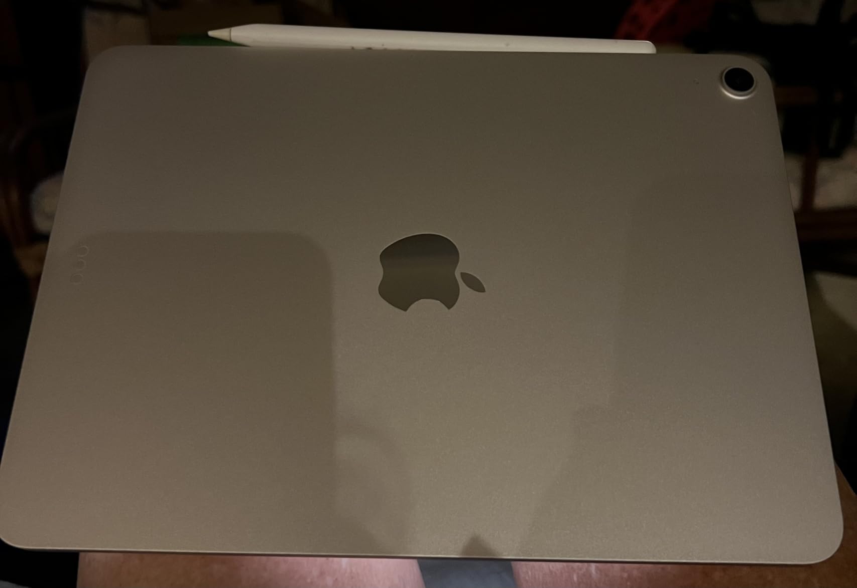 iPad Air 11-inch with M3 chip Built for Apple Intelligence, Liquid Retina Display, 128GB, 12MP Front/Back Camera, Wi-Fi 6E, Touch ID, All-Day Battery Life — Space Gray Customer Review iPad Air 11-inch with M3 chip Built for Apple Intelligence, Liquid Retina Display, 128GB, 12MP Front/Back Camera, Wi-Fi 6E, Touch ID, All-Day Battery Life — Space Gray - Customer Photo 1