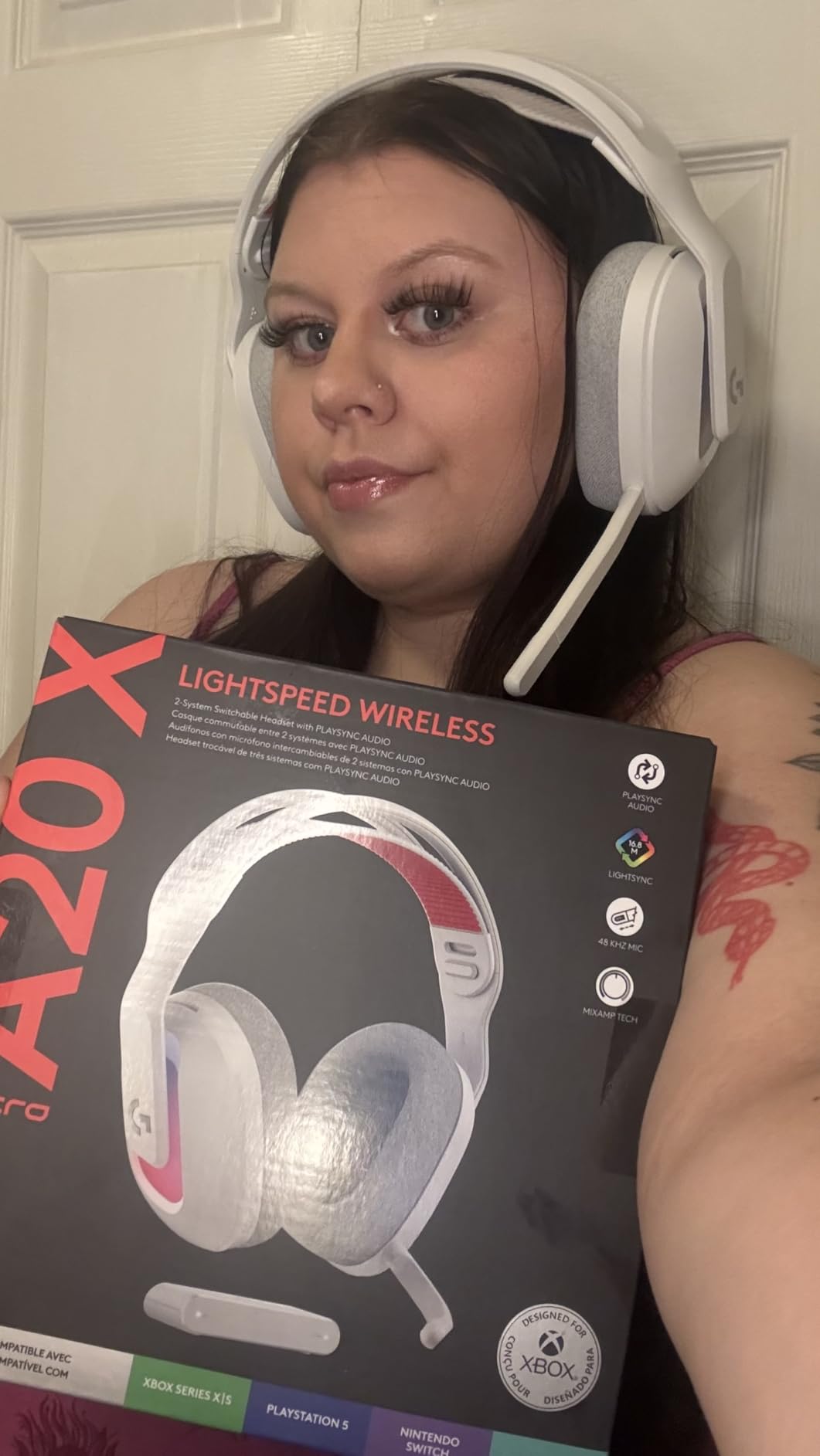 Logitech G Astro A20 X Lightspeed Wireless Gaming Headset for PS5, Xbox, Switch, PC with 2-System PLAYSYNC Audio, Bluetooth, LIGHTSYNC RGB, and 48 kHz Boom Mic - Black Customer Review Logitech G Astro A20 X Lightspeed Wireless Gaming Headset for PS5, Xbox, Switch, PC with 2-System PLAYSYNC Audio, Bluetooth, LIGHTSYNC RGB, and 48 kHz Boom Mic - Black - Customer Photo 2