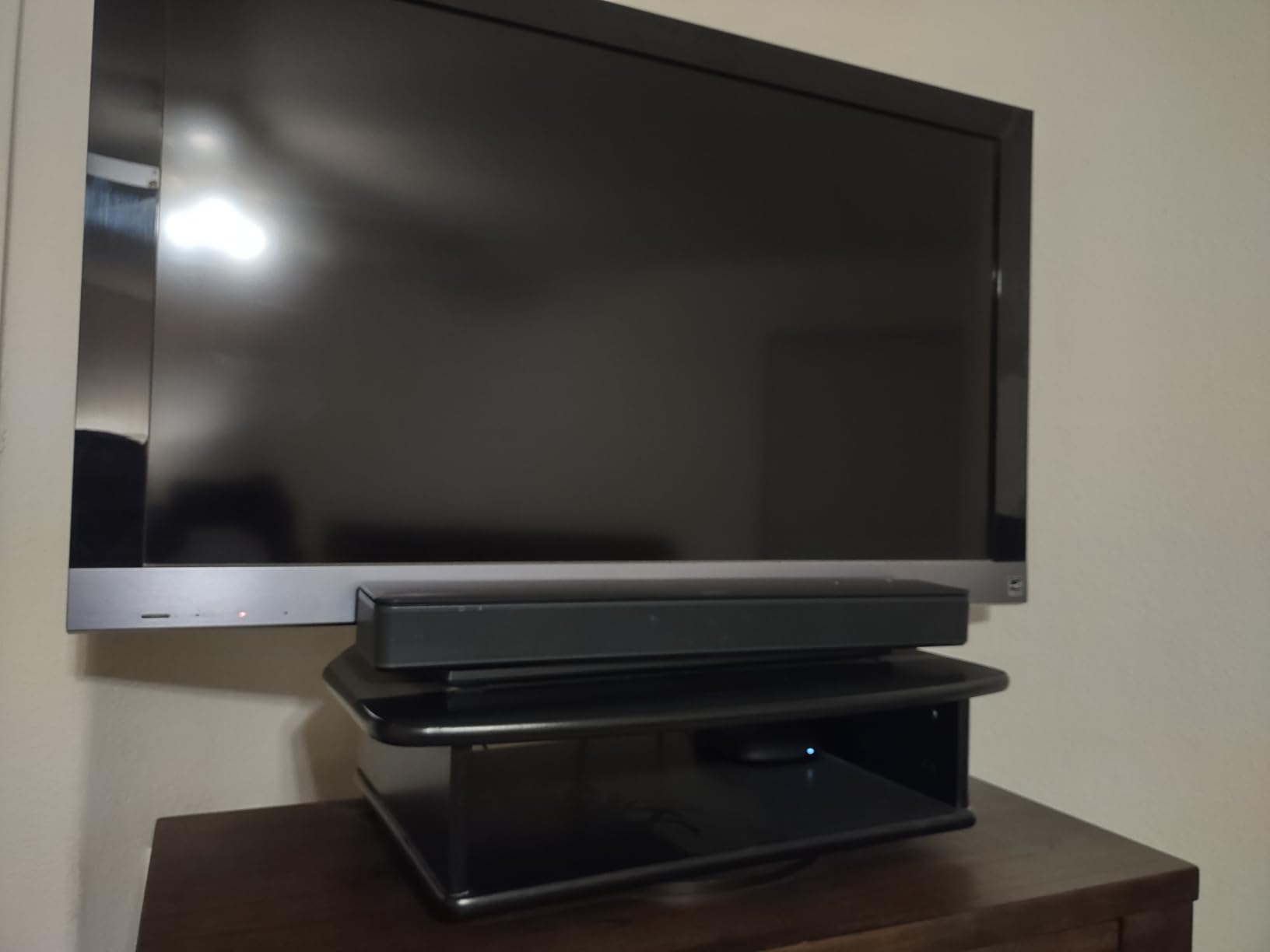 Bose TV Speaker - Soundbar for TV with Bluetooth and HDMI-ARC Connectivity, All-in-One Compact Soundbar, Includes Remote Control, Black - Customer Photo 2