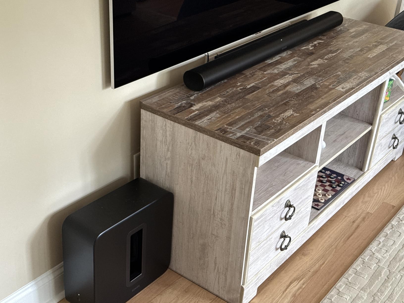 Sonos Arc Ultra Soundbar with Dolby Atmos and Voice Control - 9.1.4 Surround Sound for TV and Music - Black - Customer Photo 2