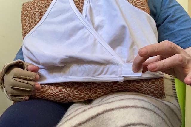 Underworks USA Arthritis Bra with Hook and Loop Closure - Sleep Leisure Breastfeeding Bra customer photo 2