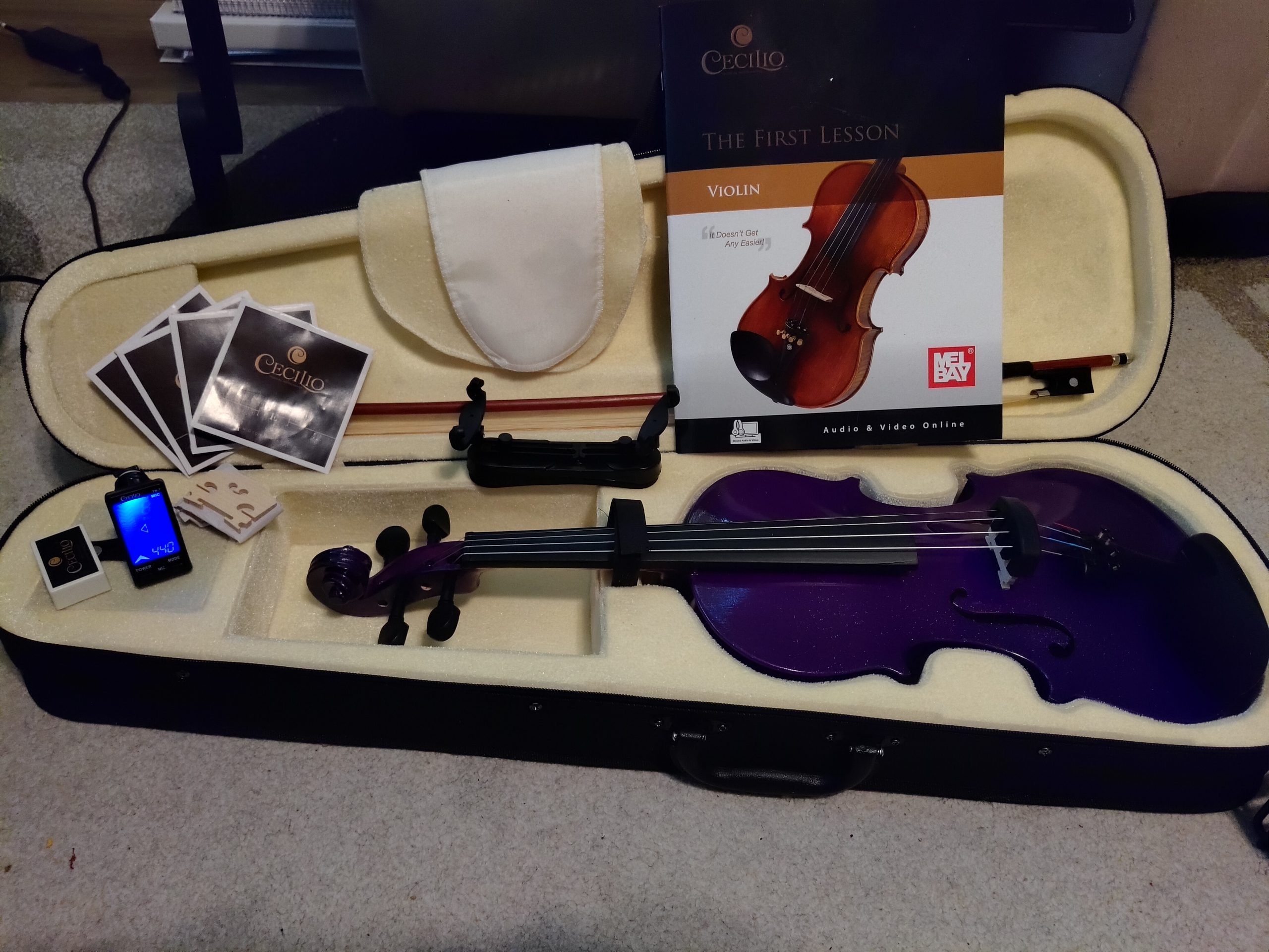 Mendini By Cecilio 1/4 Violin Set For Beginners - Fiddle Solidwood Kit with Hard Case - Acoustic Violin with Bow, Rosin, Tuner, Extra Strings & Bridge, Shoulder Rest and Lesson Book (Satin Antique) customer photo 1