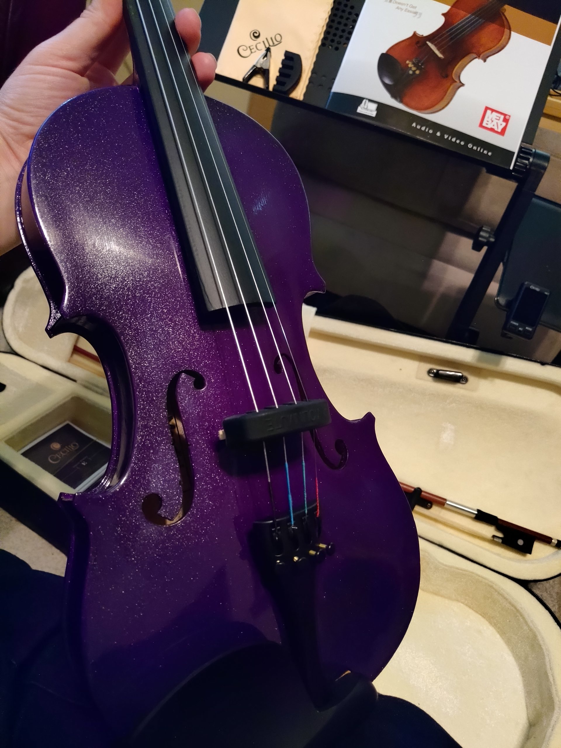Mendini By Cecilio 1/4 Violin Set For Beginners - Fiddle Solidwood Kit with Hard Case - Acoustic Violin with Bow, Rosin, Tuner, Extra Strings & Bridge, Shoulder Rest and Lesson Book (Satin Antique) customer photo 2