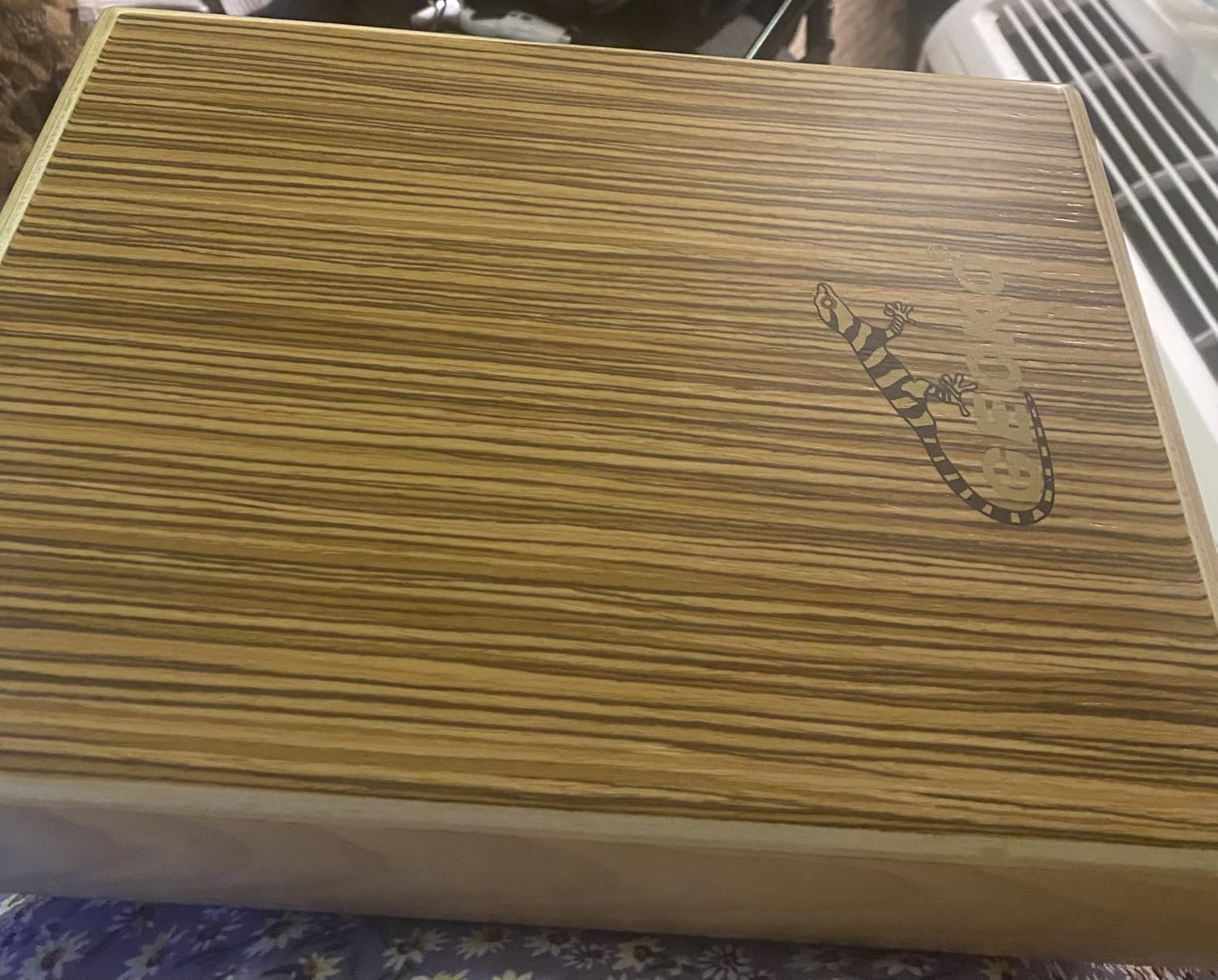 GECKO Travel Cajon, Zebra Wood Percussion Instrument with Internal Guitar Strings, Compact Size, Portable customer photo 1
