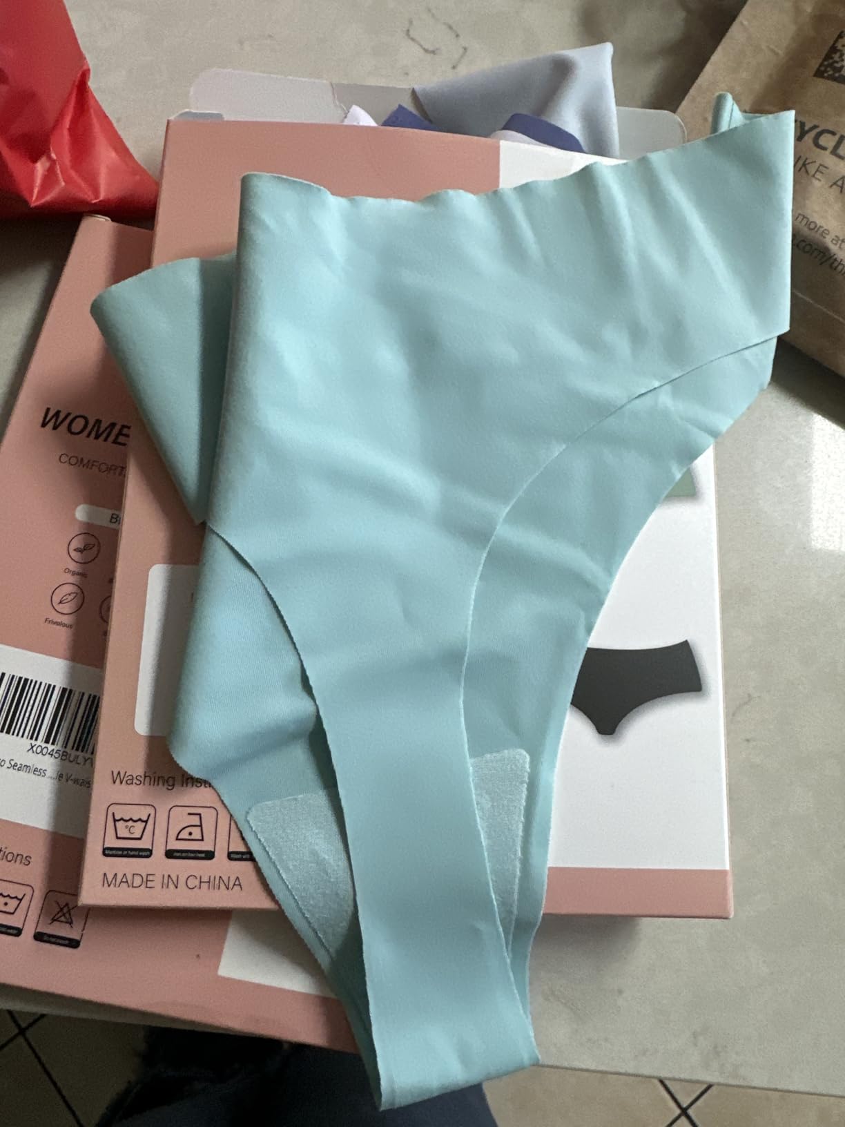 Seamless Thongs For Women V-waisted No Show Thong Seamless Panties Breathable Comfortable Underwear Womens 6-Pack customer photo 2
