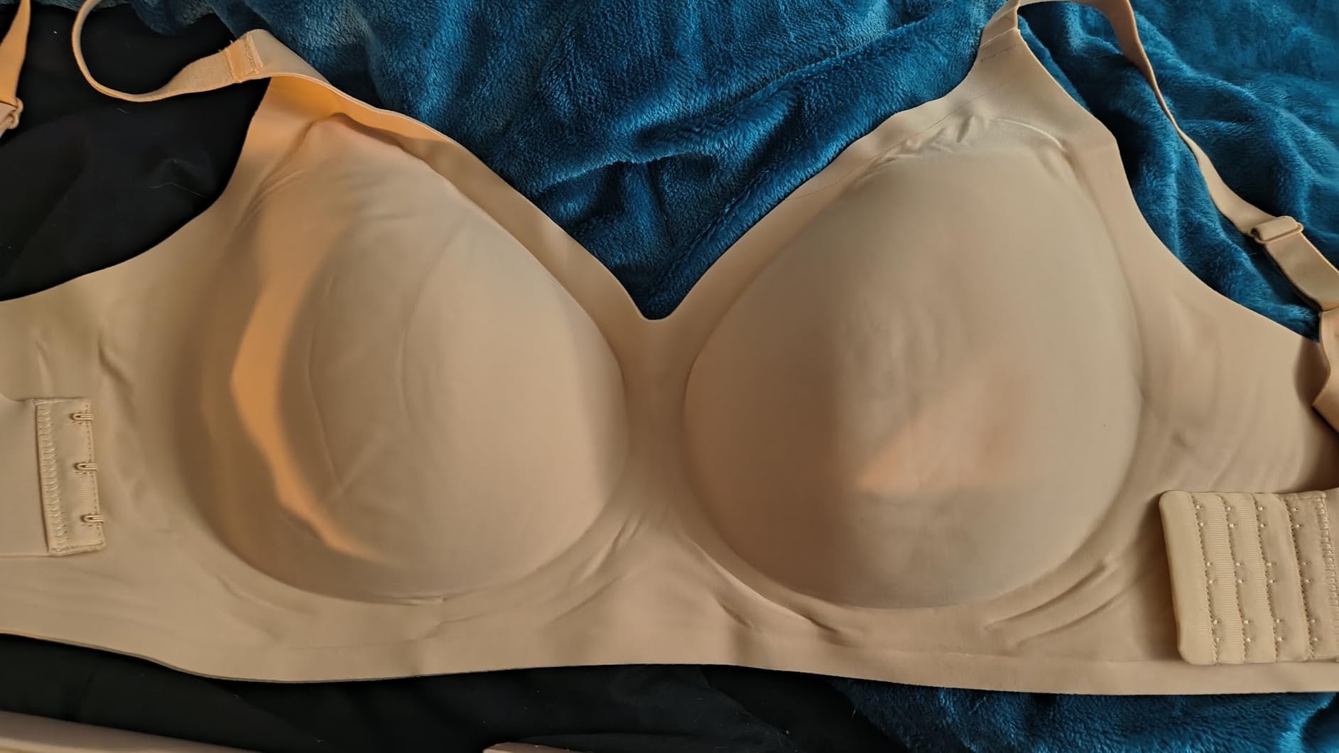habibee Bra for Women No Underwire Comfort Seamless Bras Push Up Wireless Bras Full Coverage Bralettes customer photo 1