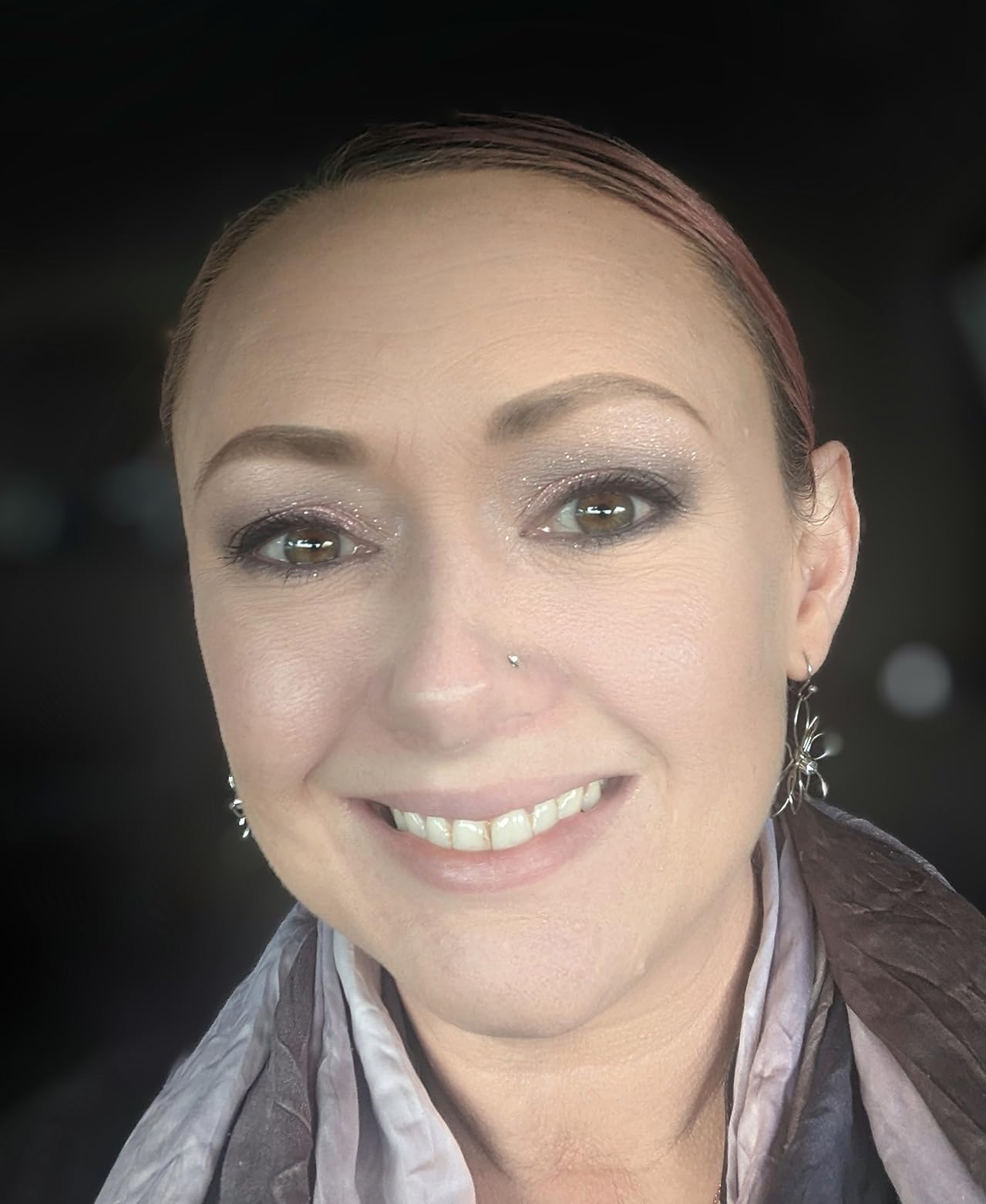 No7 Airbrush Away Pore Minimizing Facial Primer - Lightweight, Matte Primer & Pore Minimizer for Face - Makeup for Oily Skin (30ml) customer photo 1