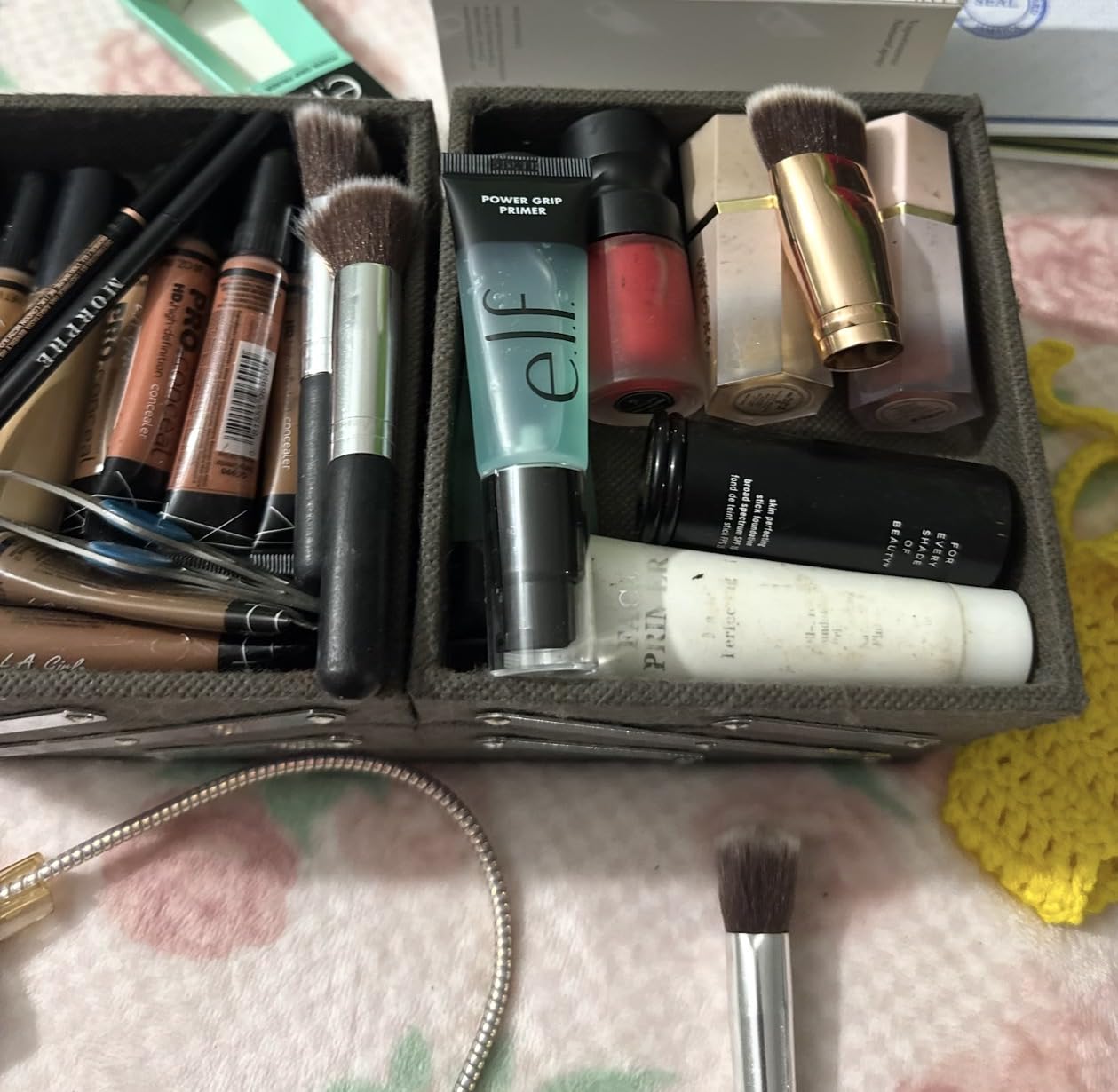 e.l.f. Power Grip Primer, Gel-Based & Hydrating Face Primer For Smoothing Skin & Gripping Makeup, Moisturizes & Primes, 0.811 Fl Oz (24 ml.) customer photo 1