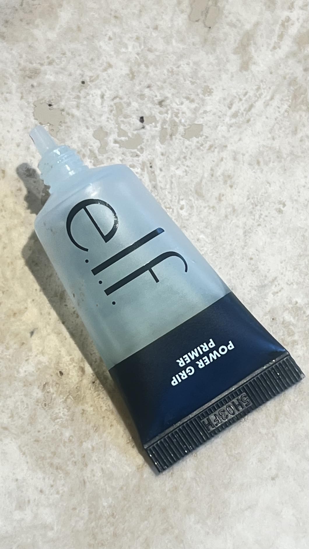 e.l.f. Power Grip Primer, Gel-Based & Hydrating Face Primer For Smoothing Skin & Gripping Makeup, Moisturizes & Primes, 0.811 Fl Oz (24 ml.) customer photo 2